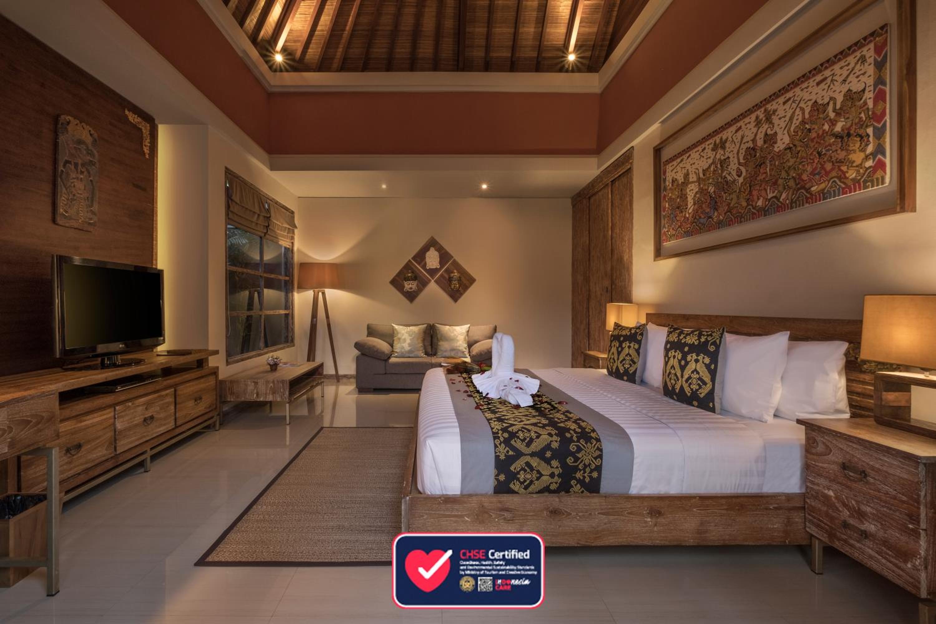 One-Bedroom Villa with Private Pool - Photo 23