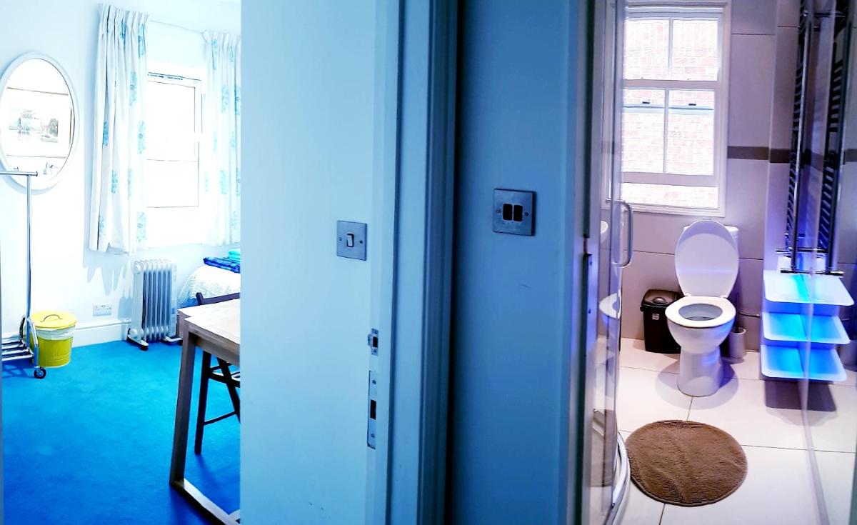 Economy Single Room