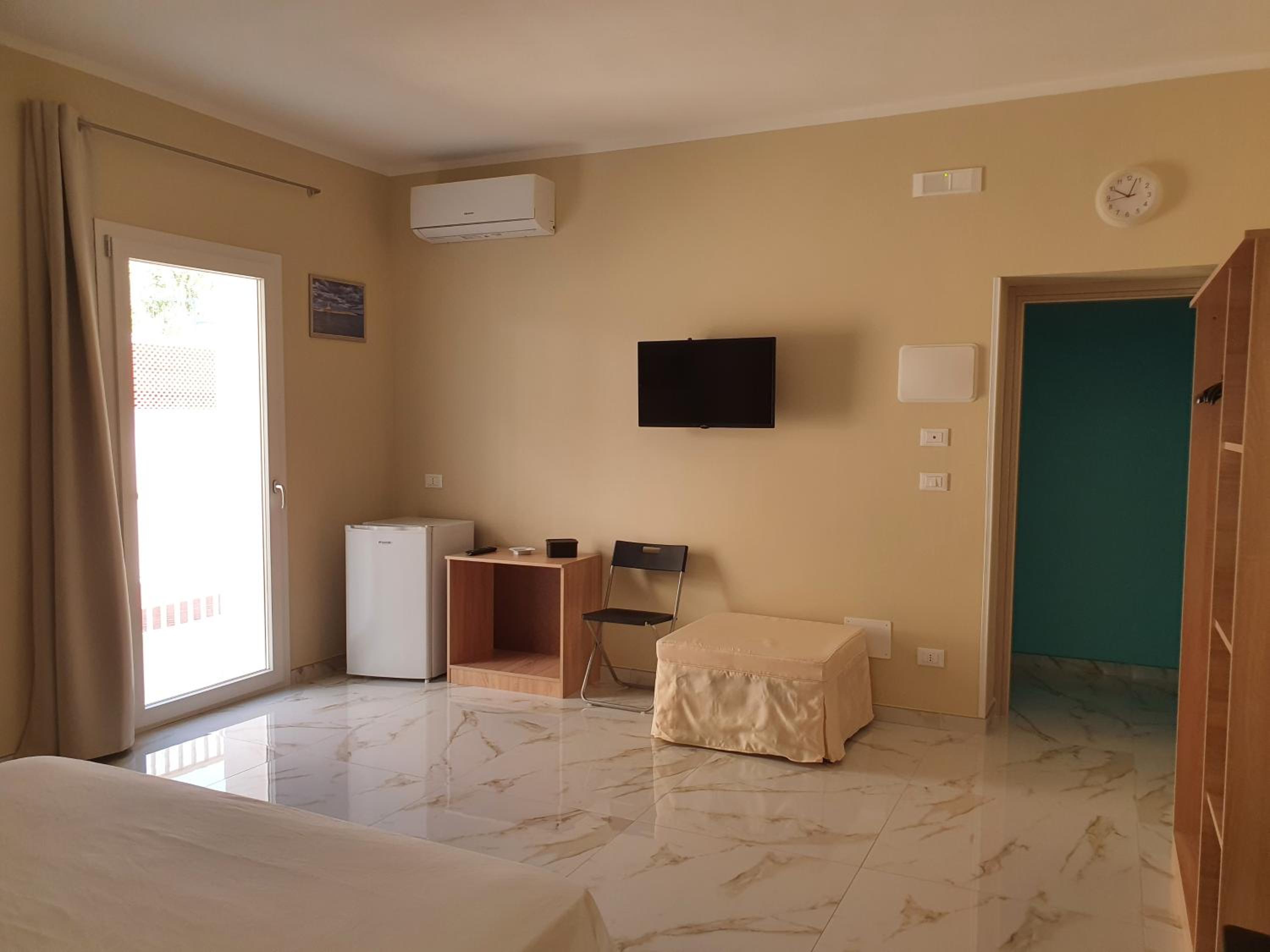 Triple Room - Photo 3
