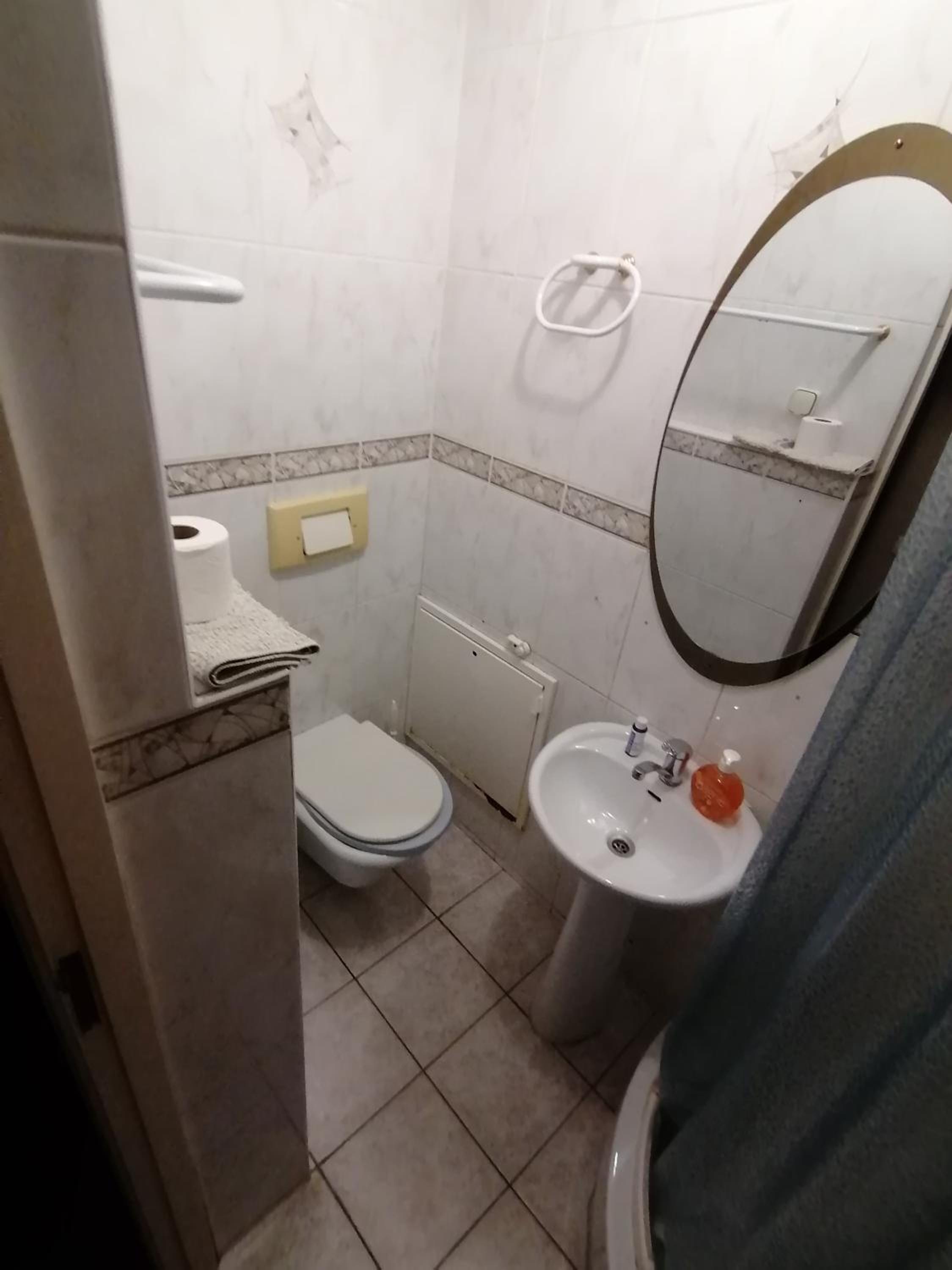 Small Double Room - Photo 7