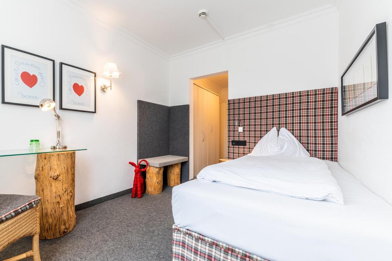 Single Room photo 1