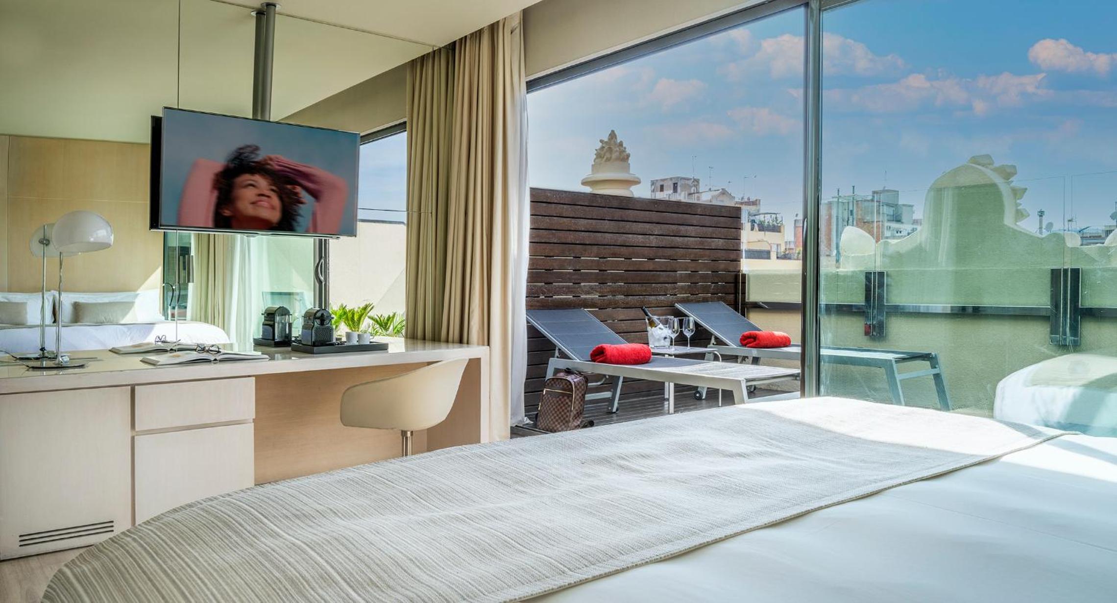 Privilege Room with Terrace photo 3
