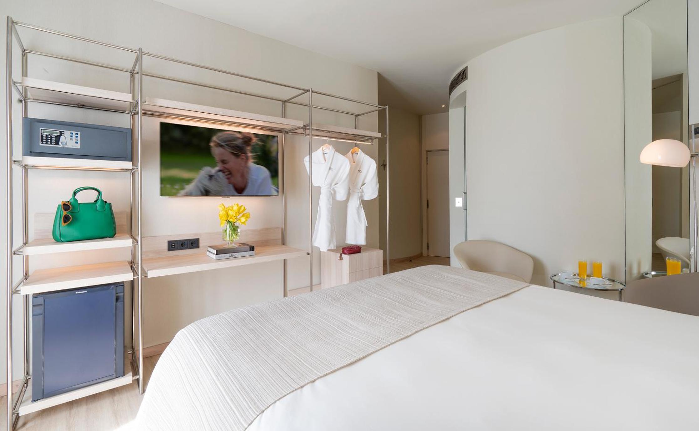 Deluxe Double Room photo 2