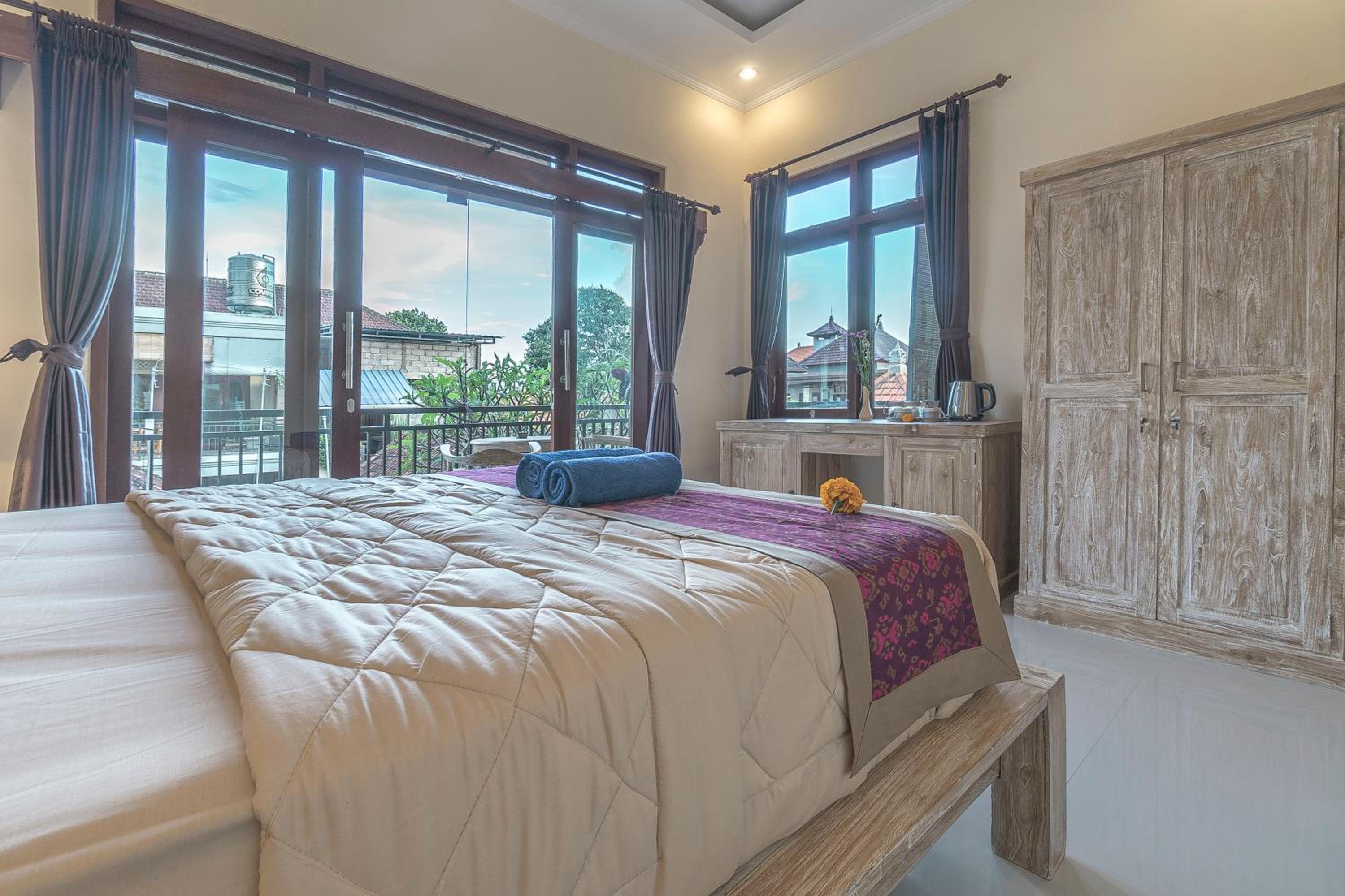 Double Room with Terrace - Photo 4