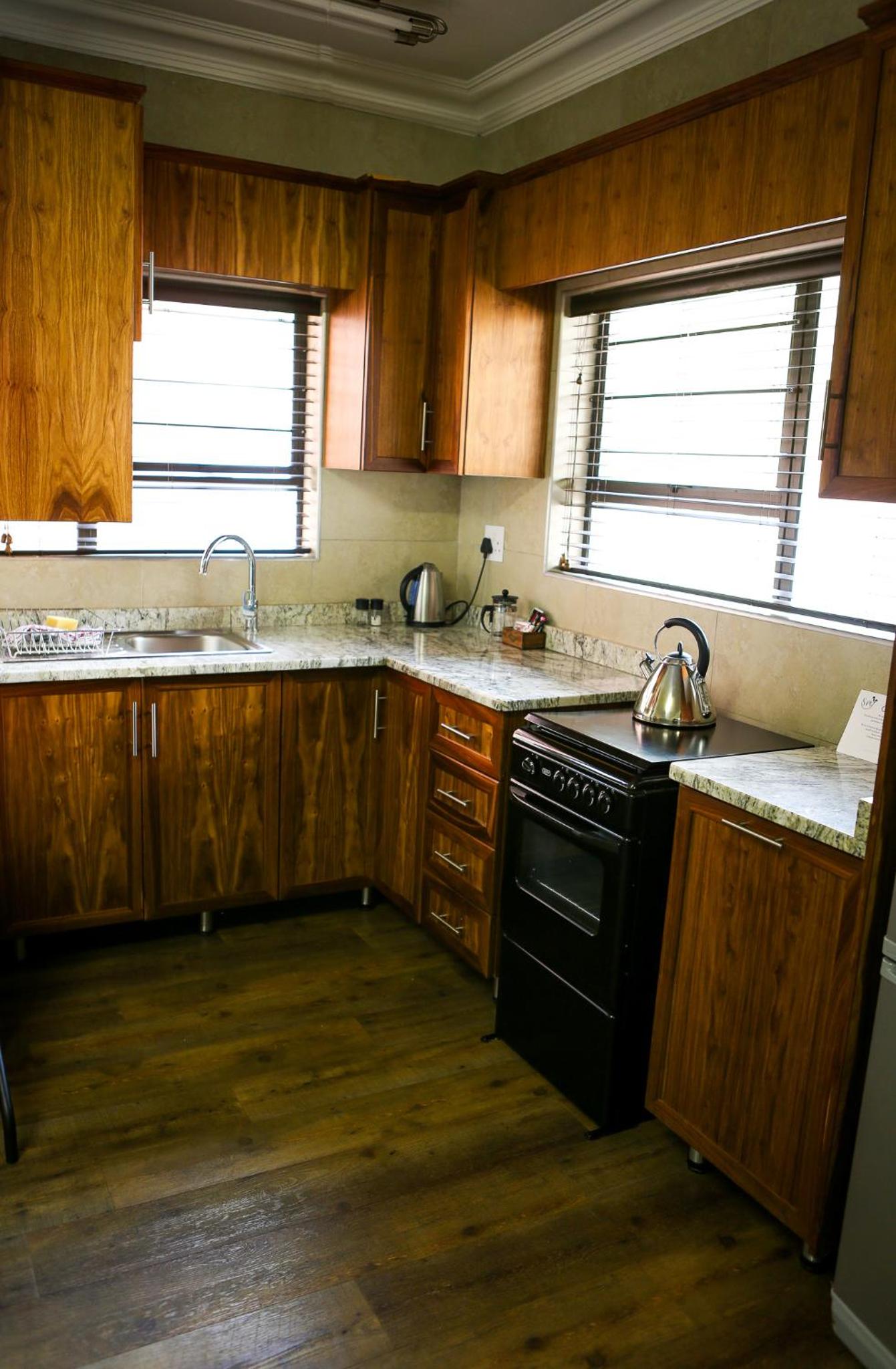 Self-Catering Apartment photo 2