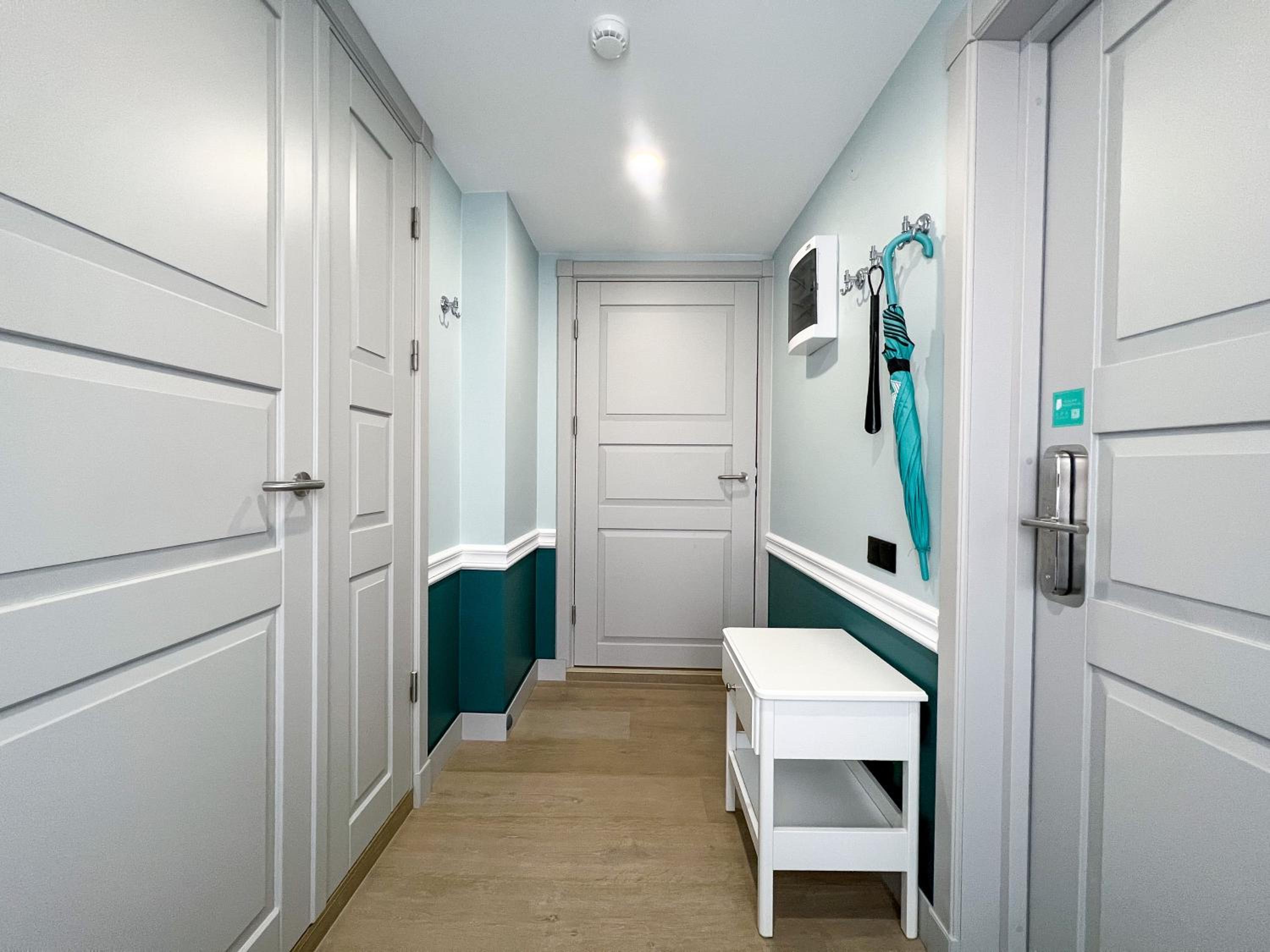 Deluxe Suite - Photo 7
