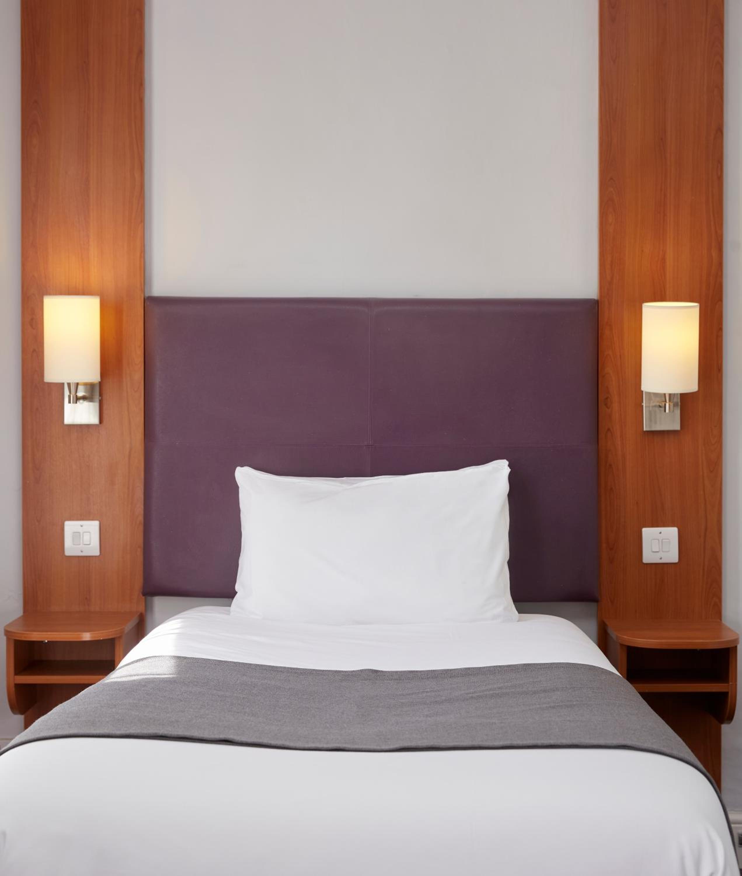 Single Room photo 3