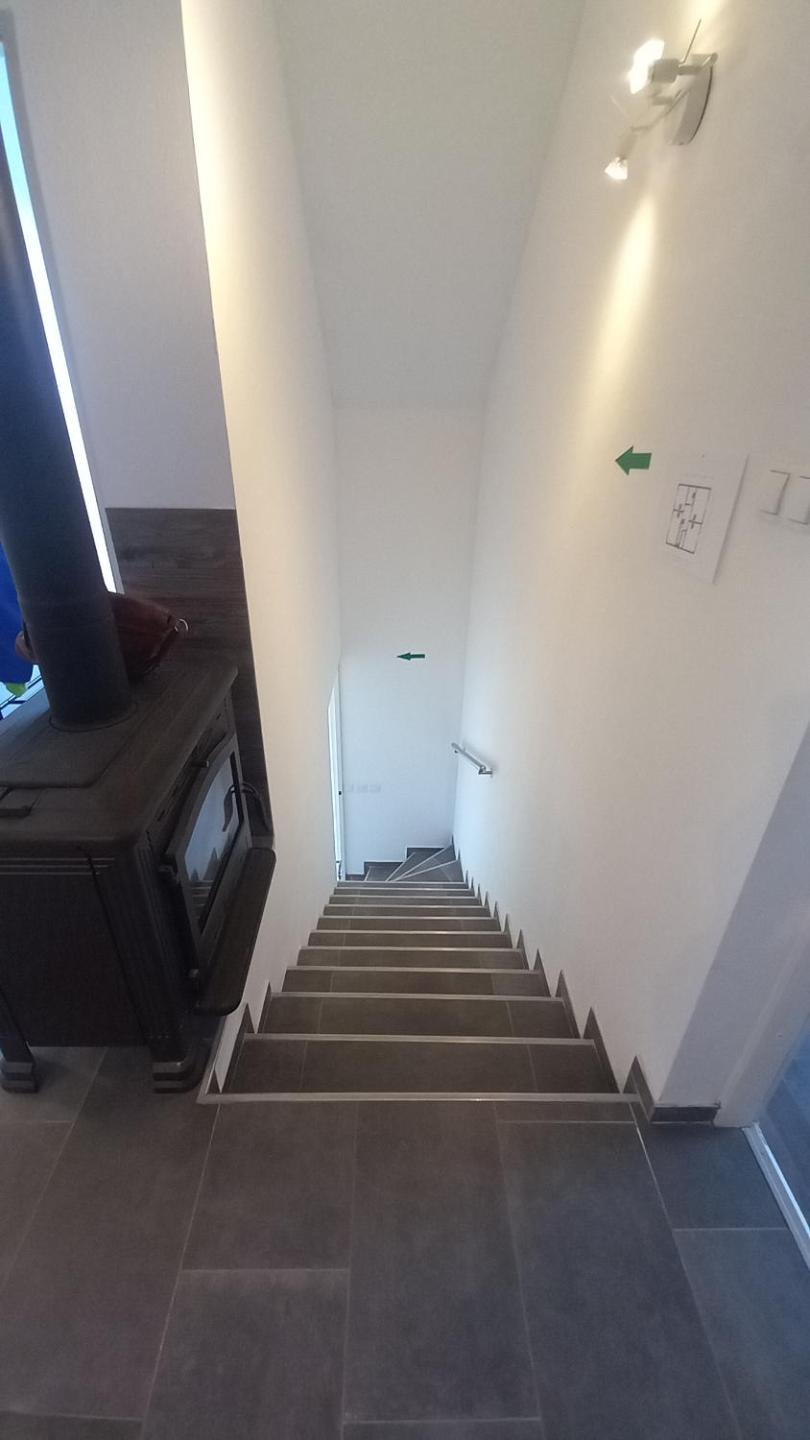Two-Bedroom Apartment - Photo 11