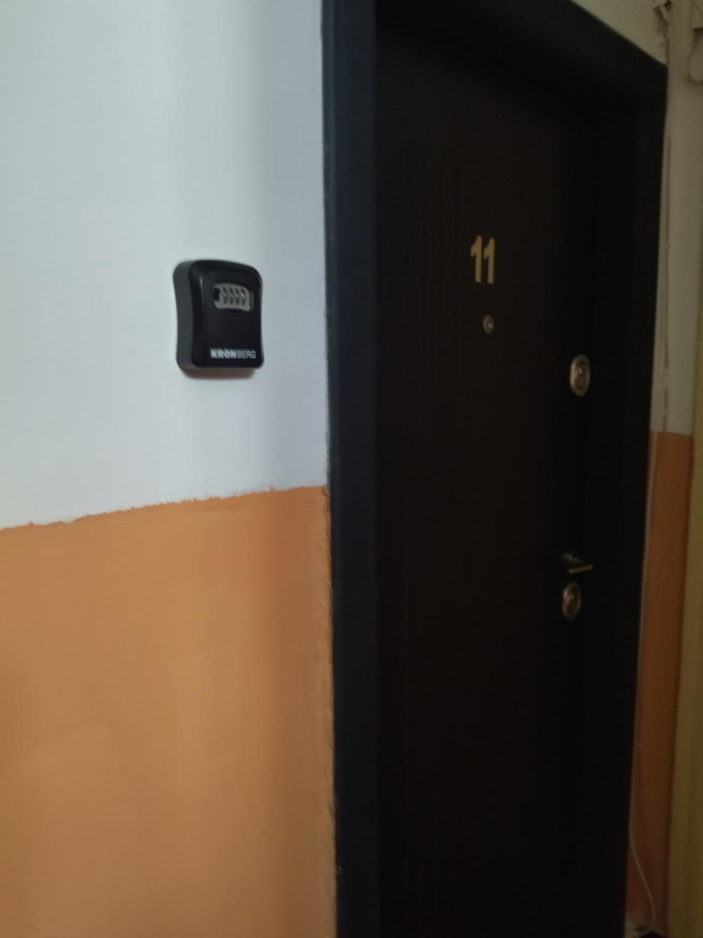 Two-Bedroom Apartment - Photo 10