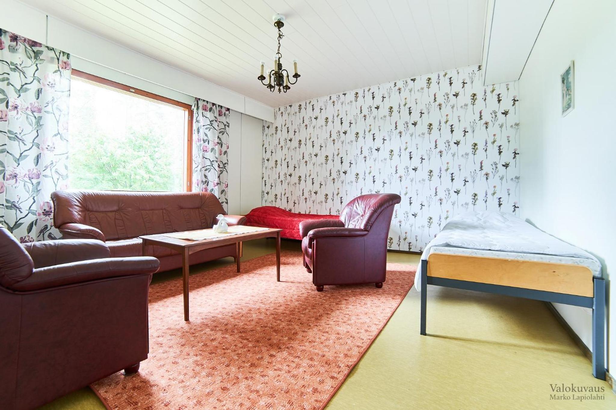 Two-Bedroom House photo 2