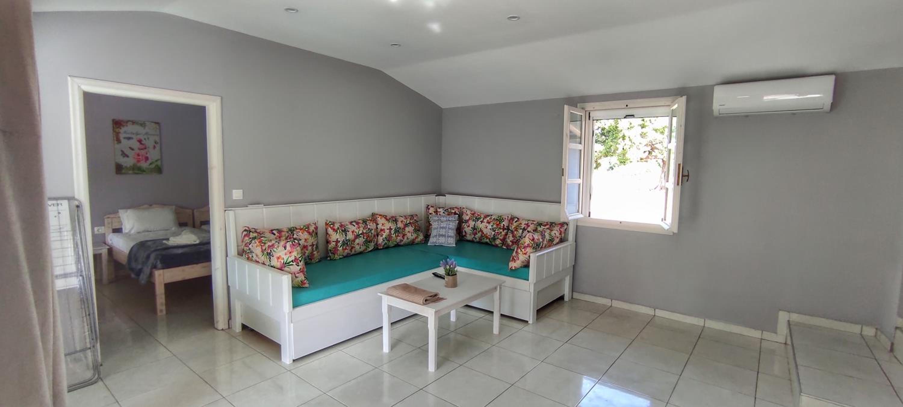 Villa with Private Pool photo 1