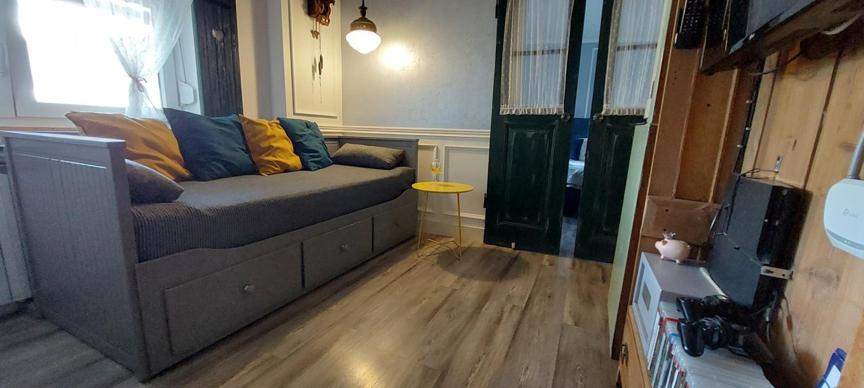 Apartment with Lake View - Photo 1