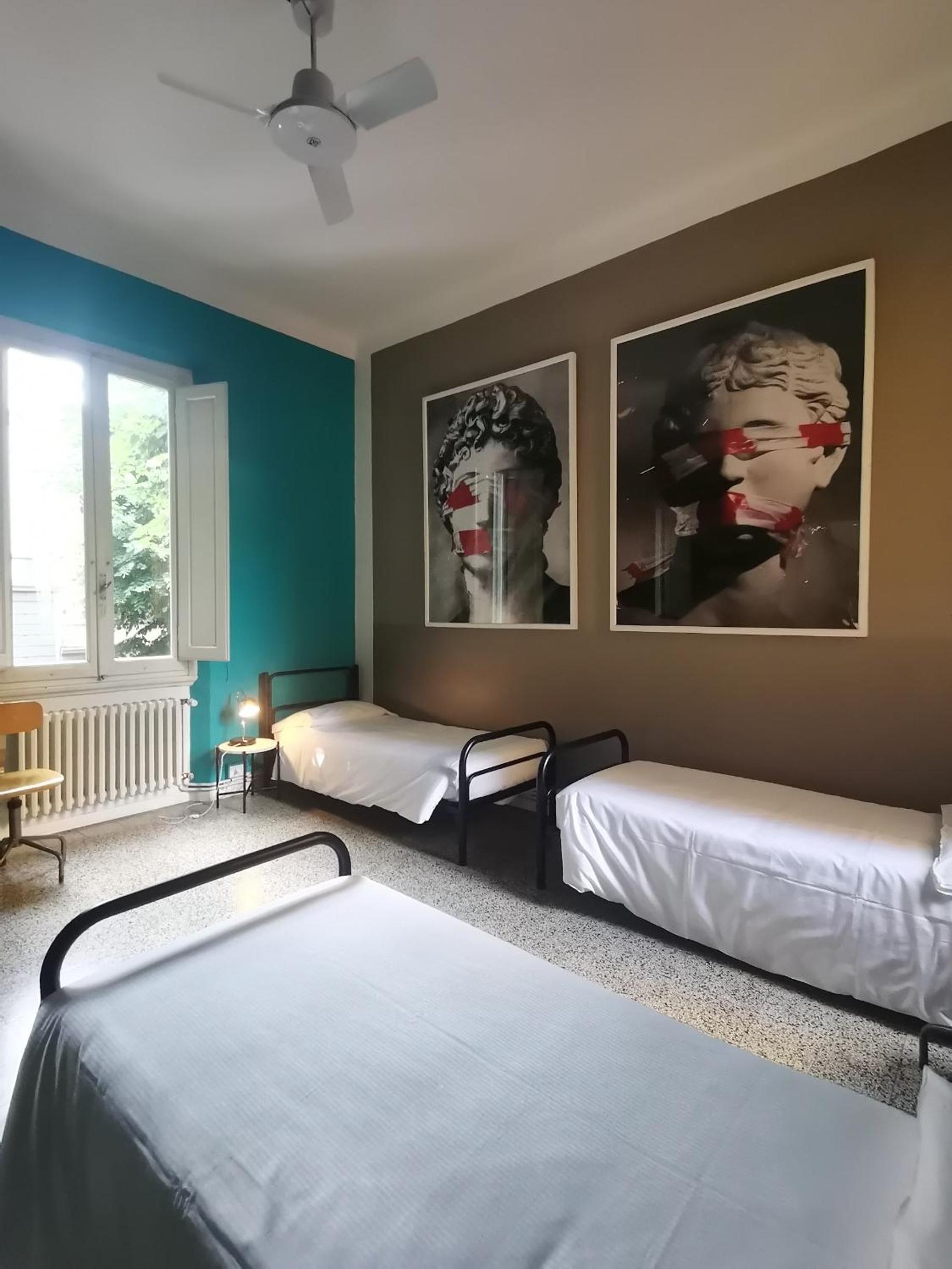 Bed in 3-Bed Mixed Dormitory Room photo 3