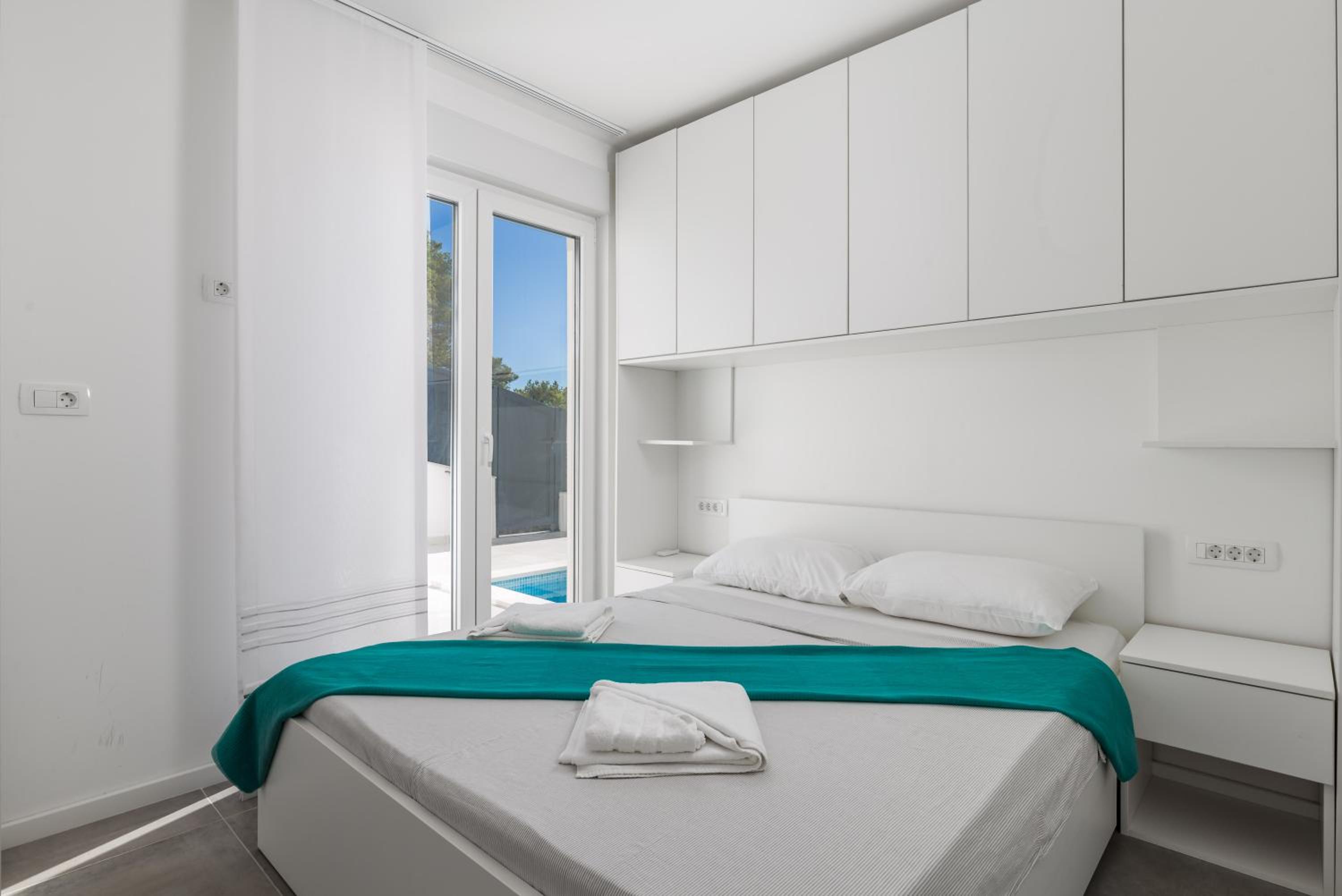 Two-Bedroom Apartment - Photo 42