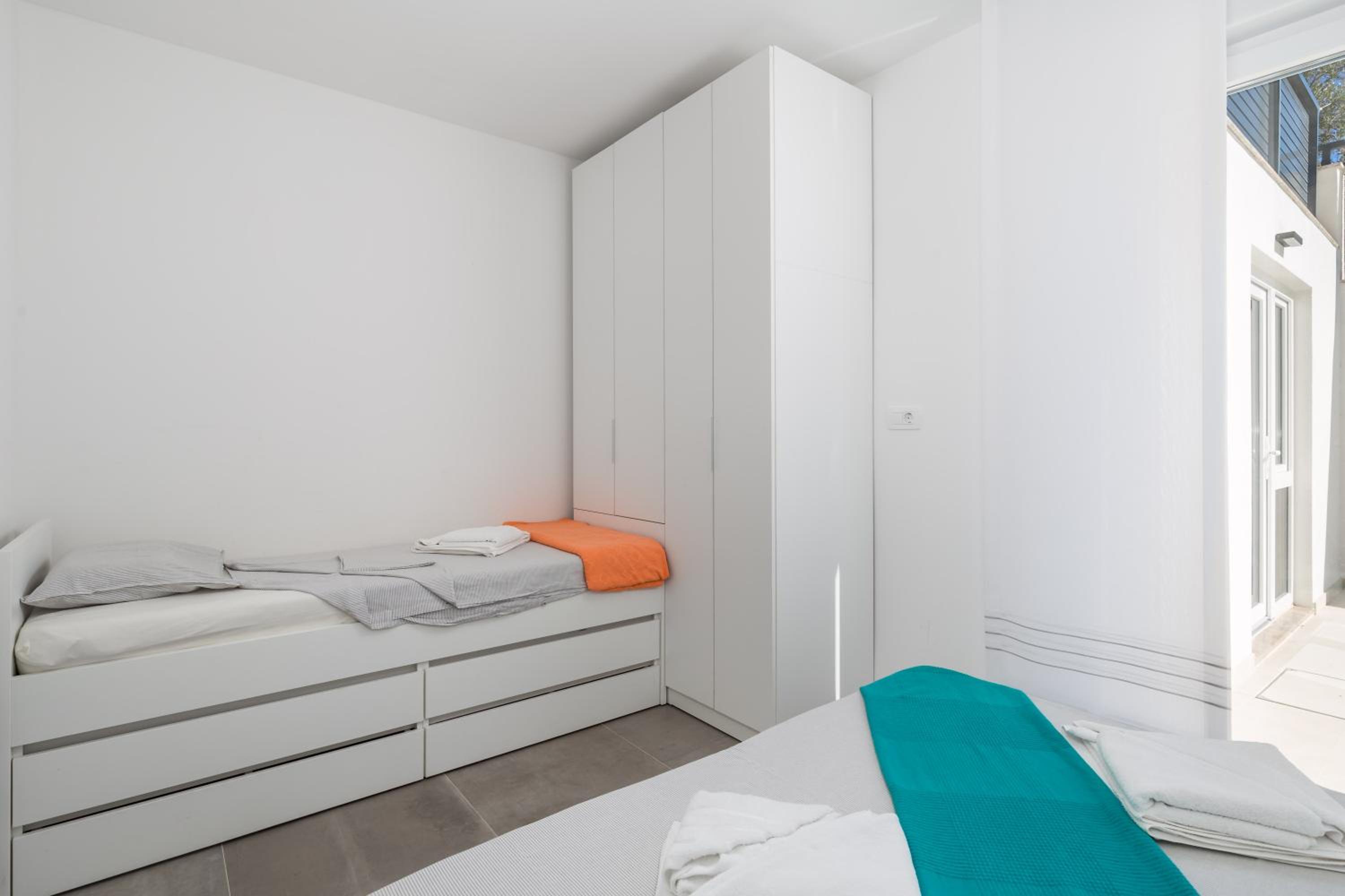 Two-Bedroom Apartment - Photo 43
