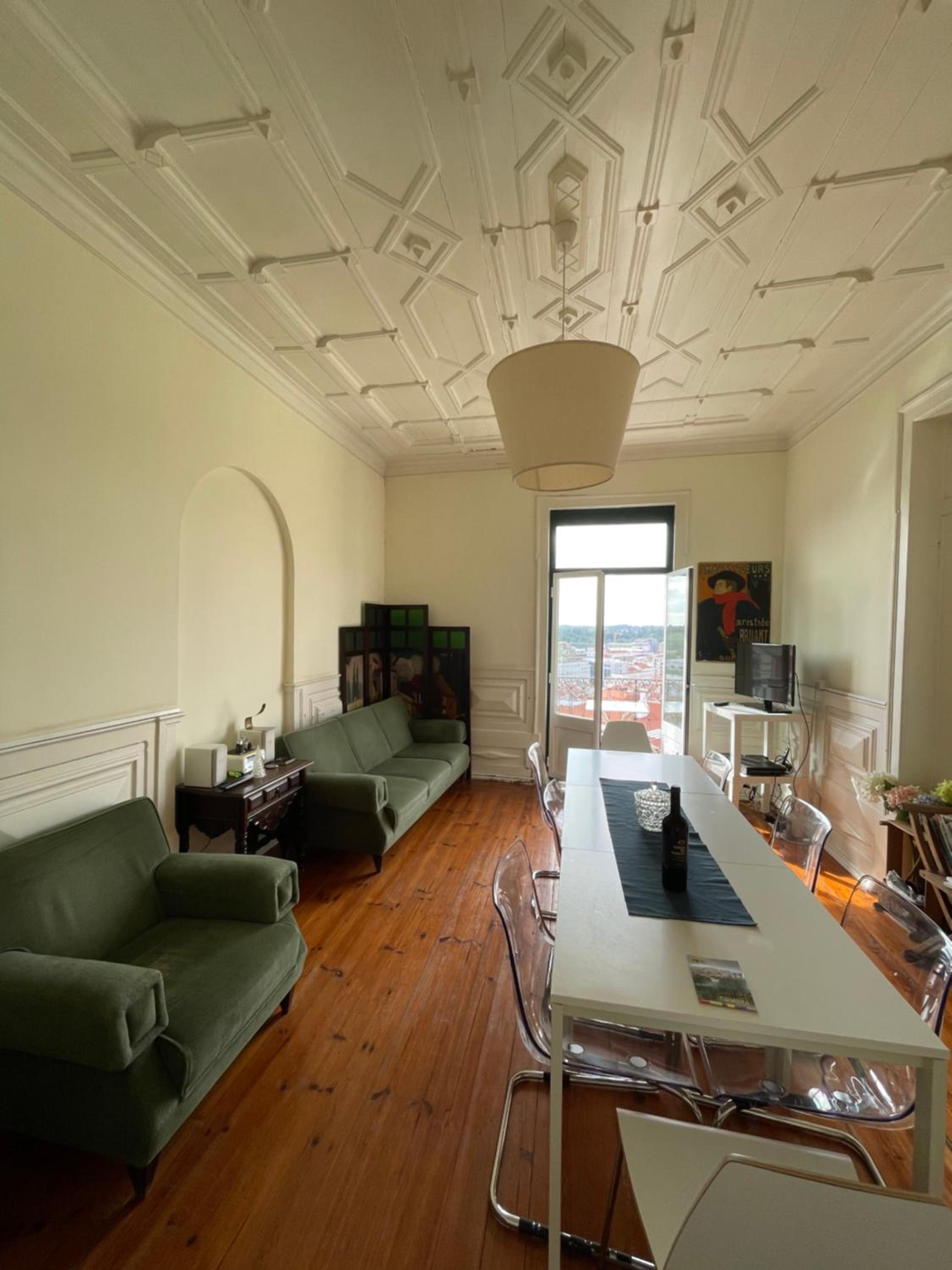 Apartment - Photo 1