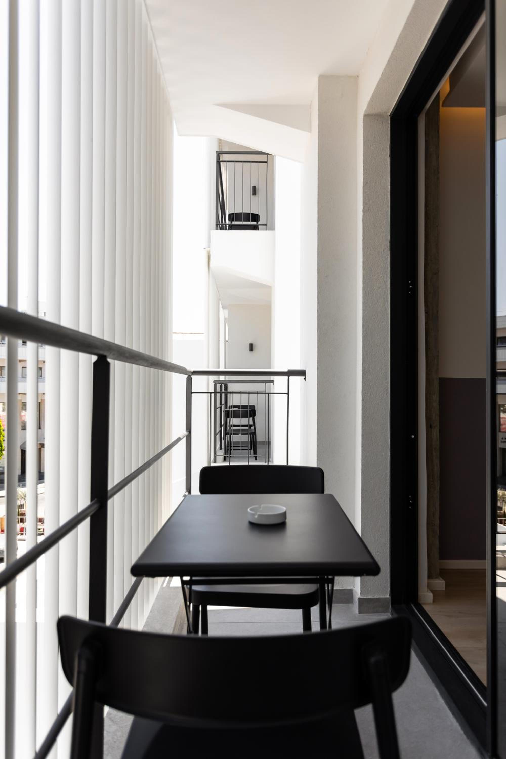 Urban Suite - Photo 14