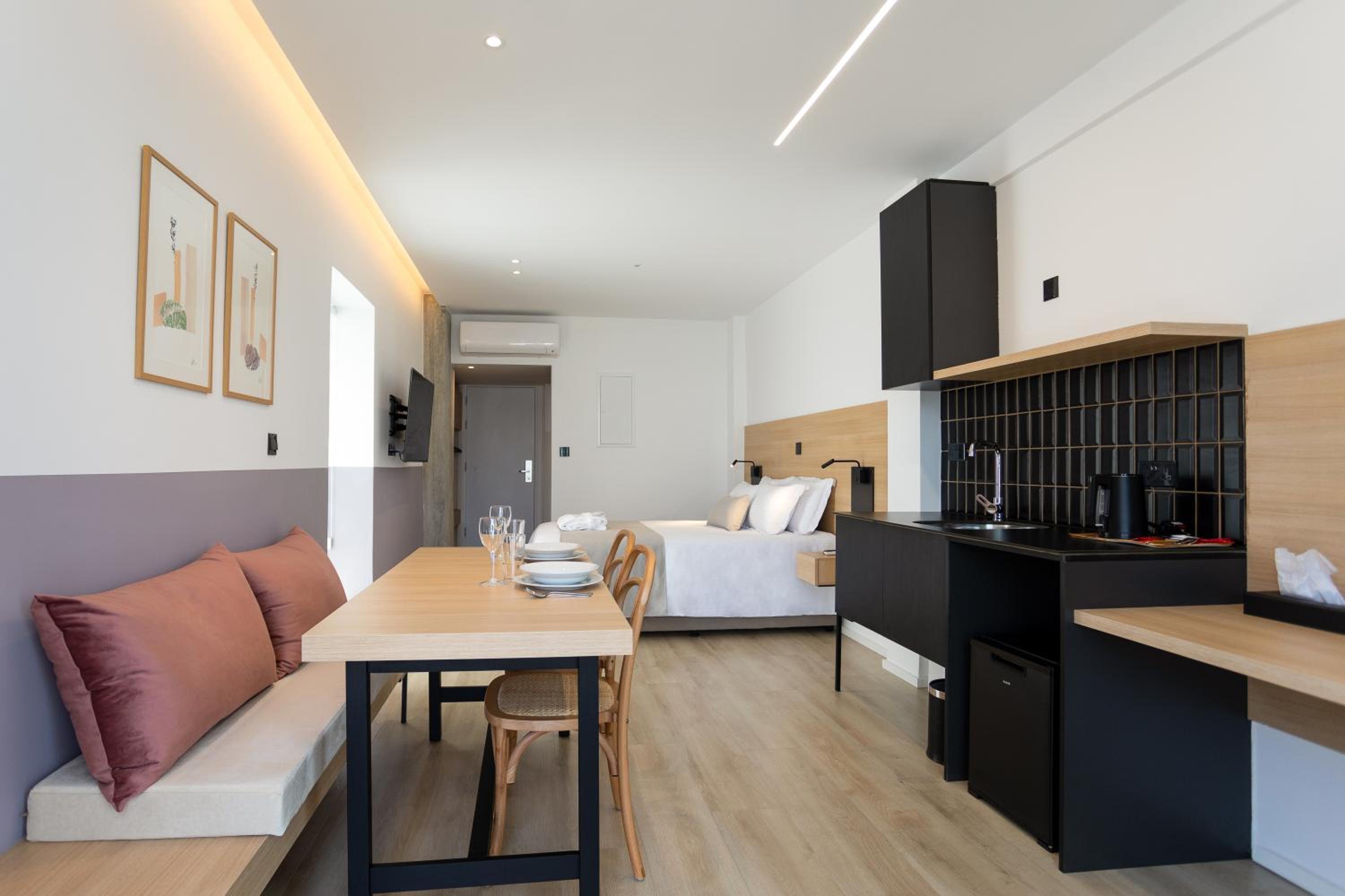 Urban Suite - Photo 9