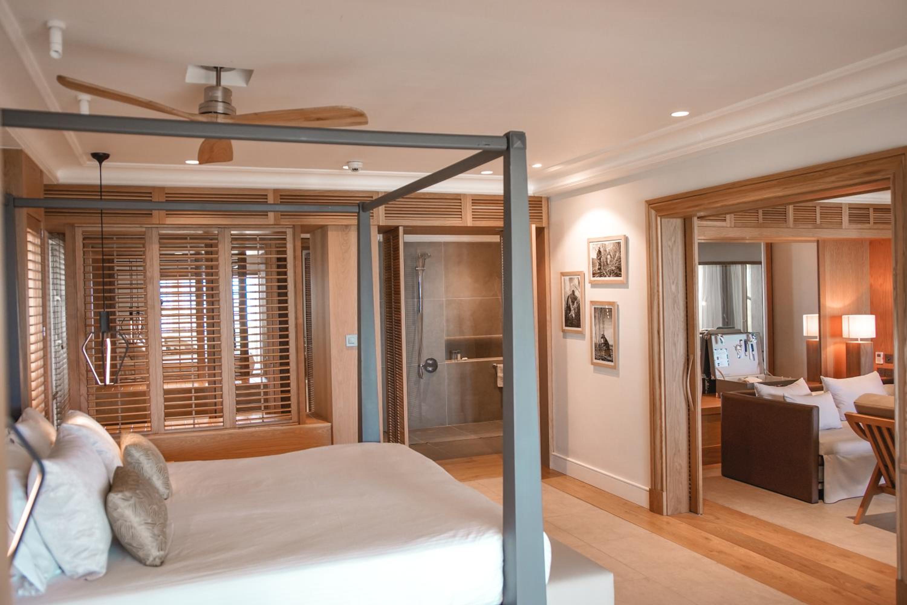 Executive Beach Front Suite