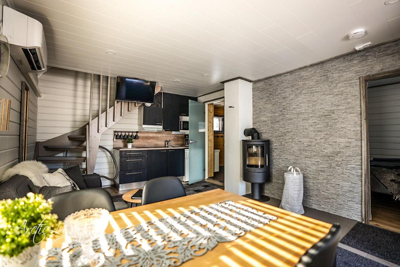 Two-Bedroom Chalet - Photo 2