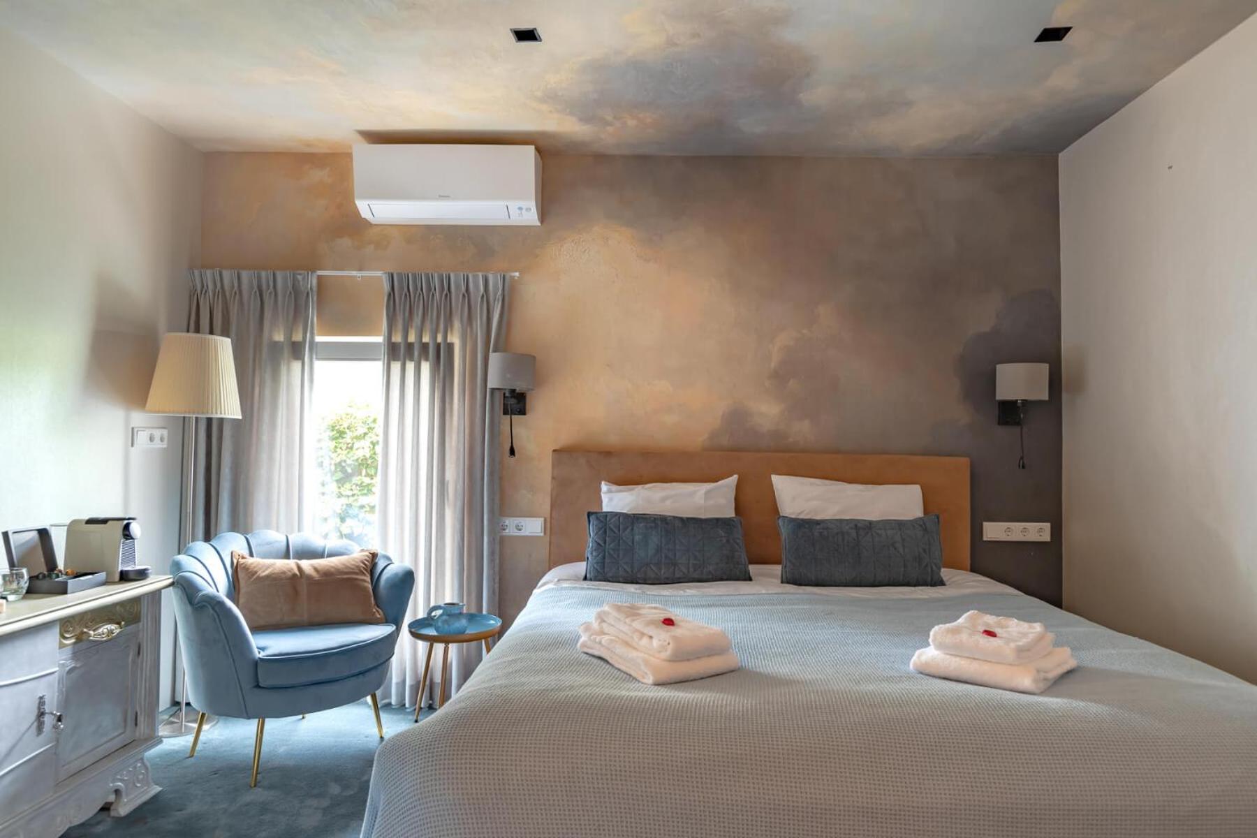 Standard Double or Twin Room - Photo 1
