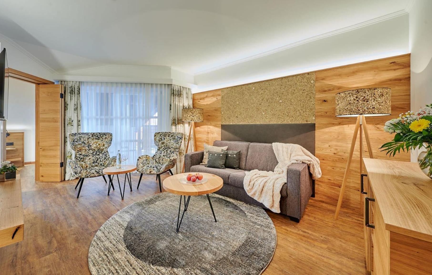 Superior Suite photo 1