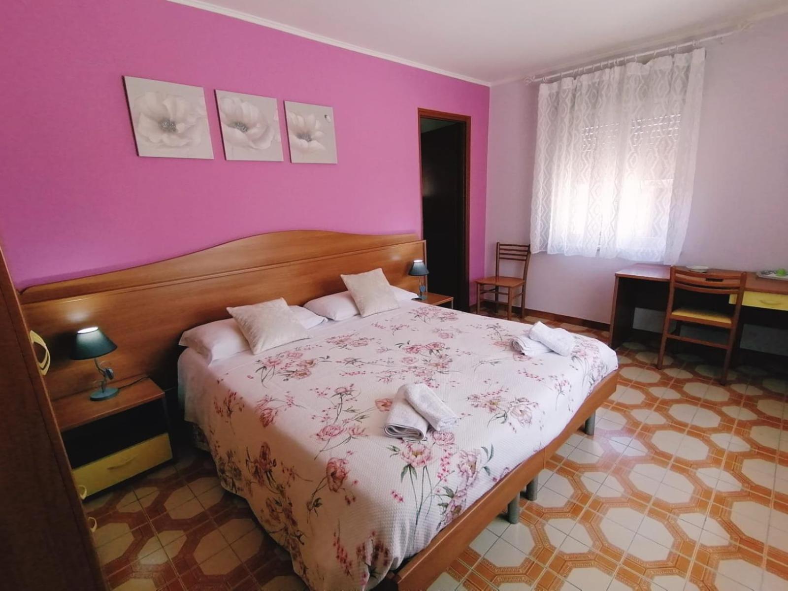 Double Room with Private Bathroom photo 1