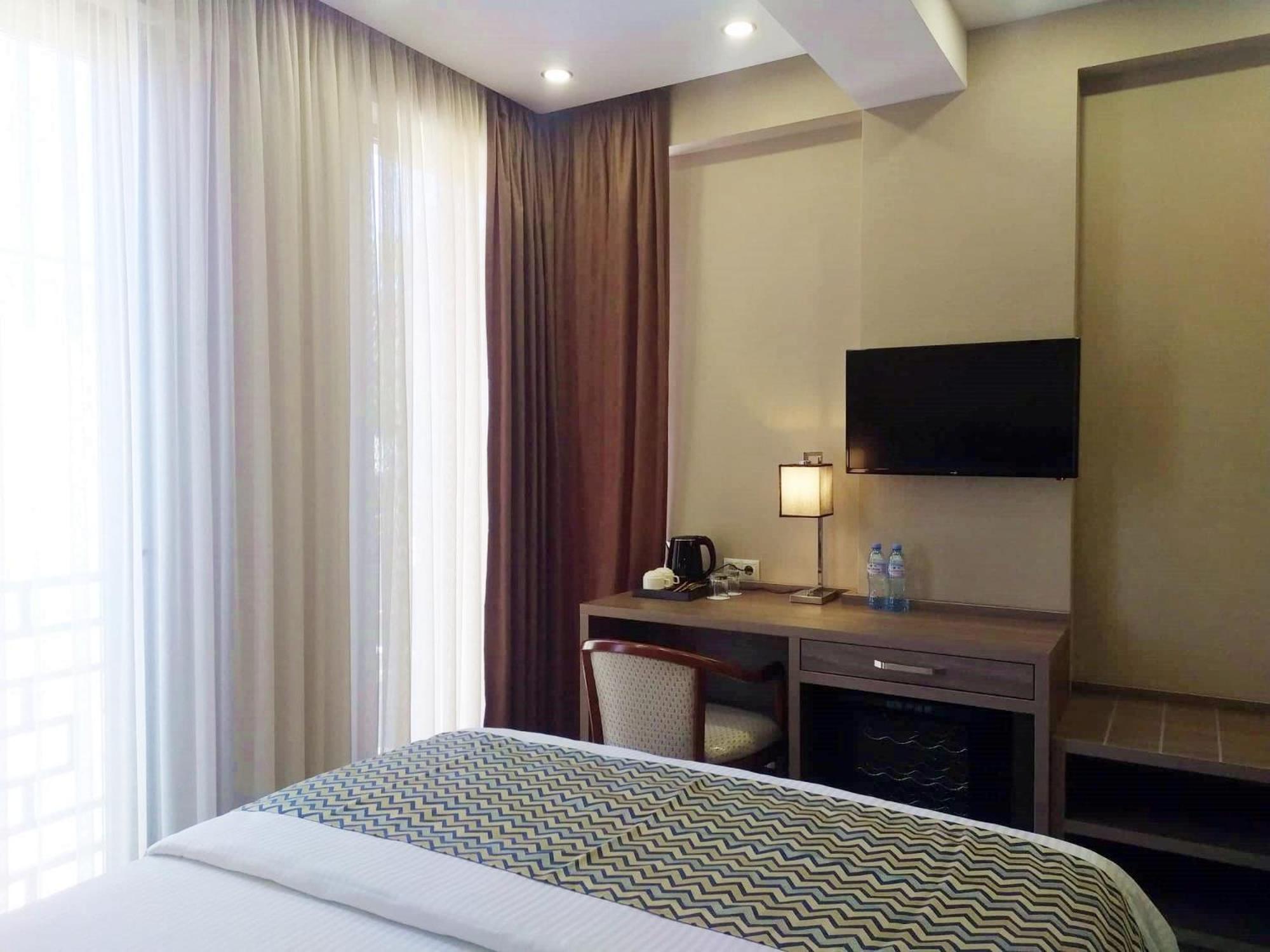 Queen Room