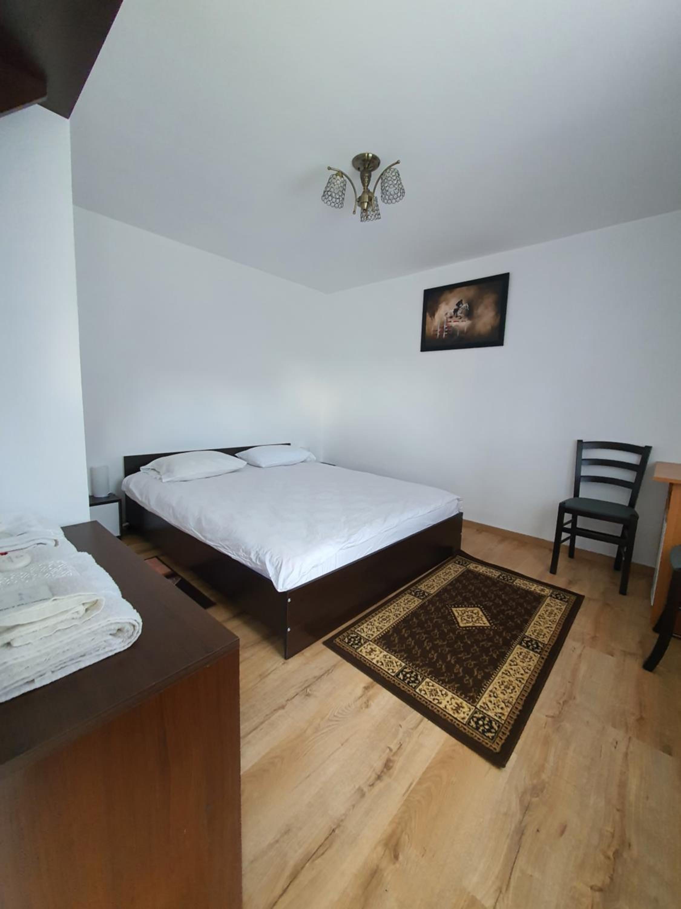Two-Bedroom Apartment - Photo 2