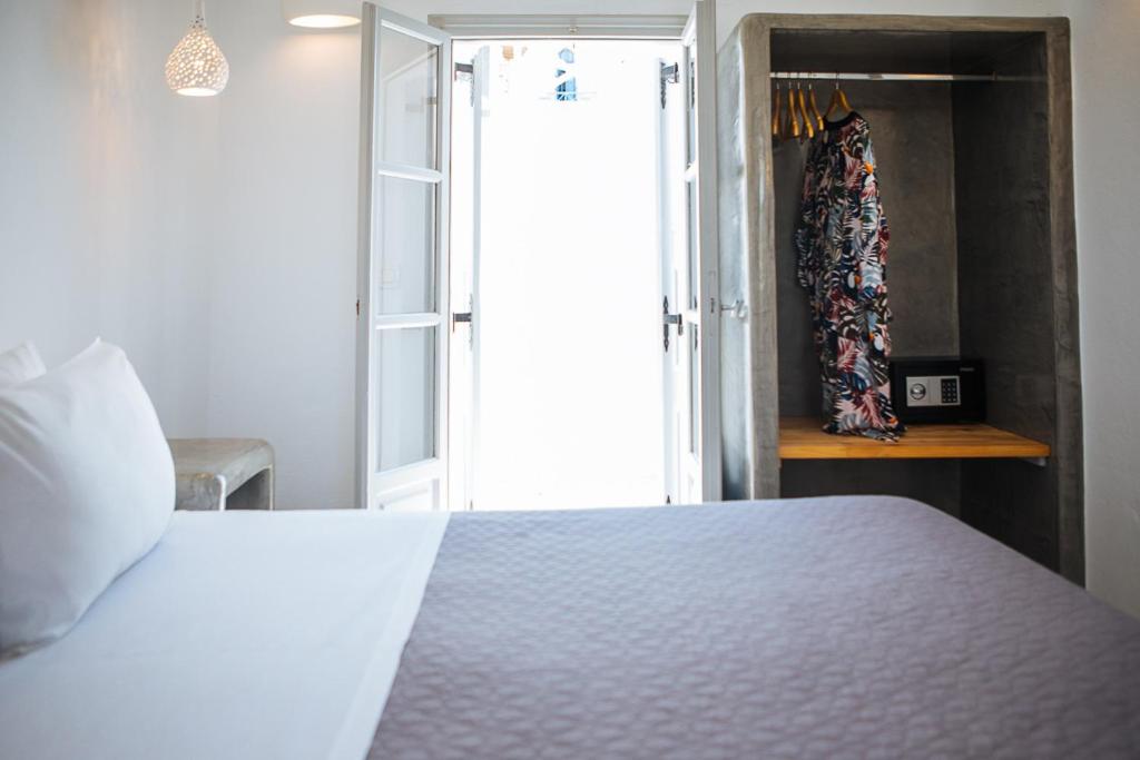 Junior Suite with indoor Jacuzzi photo 3