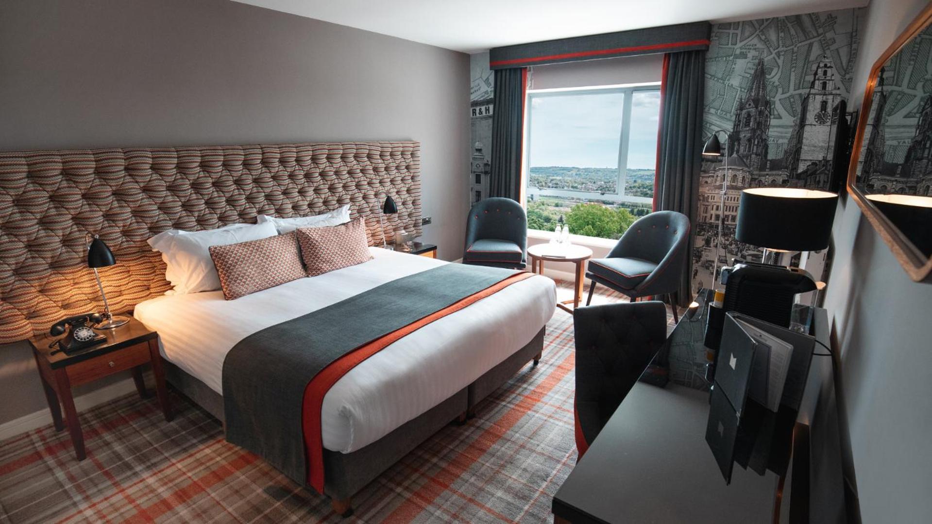 Executive Room photo 2