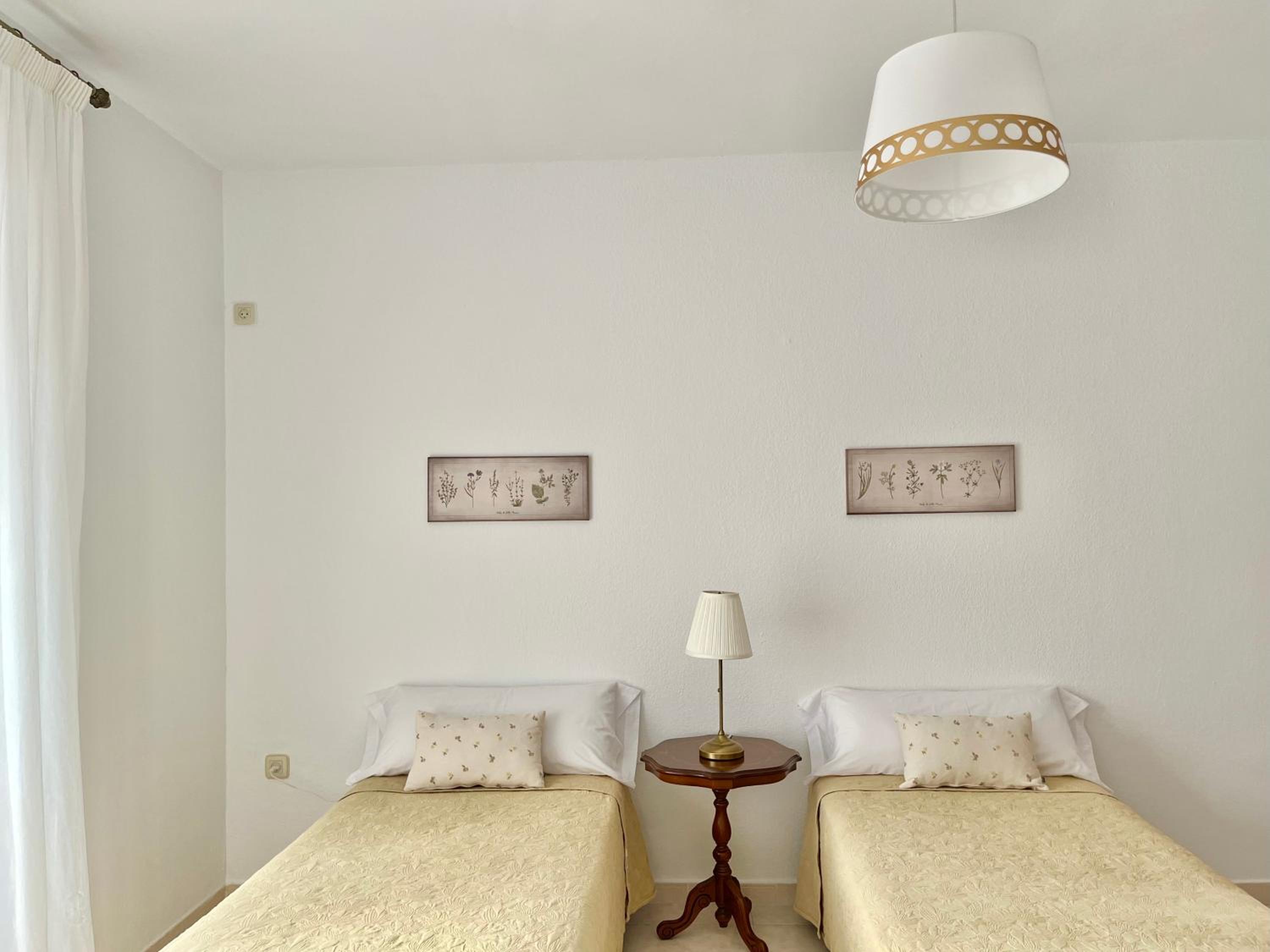 Apartment - Photo 11