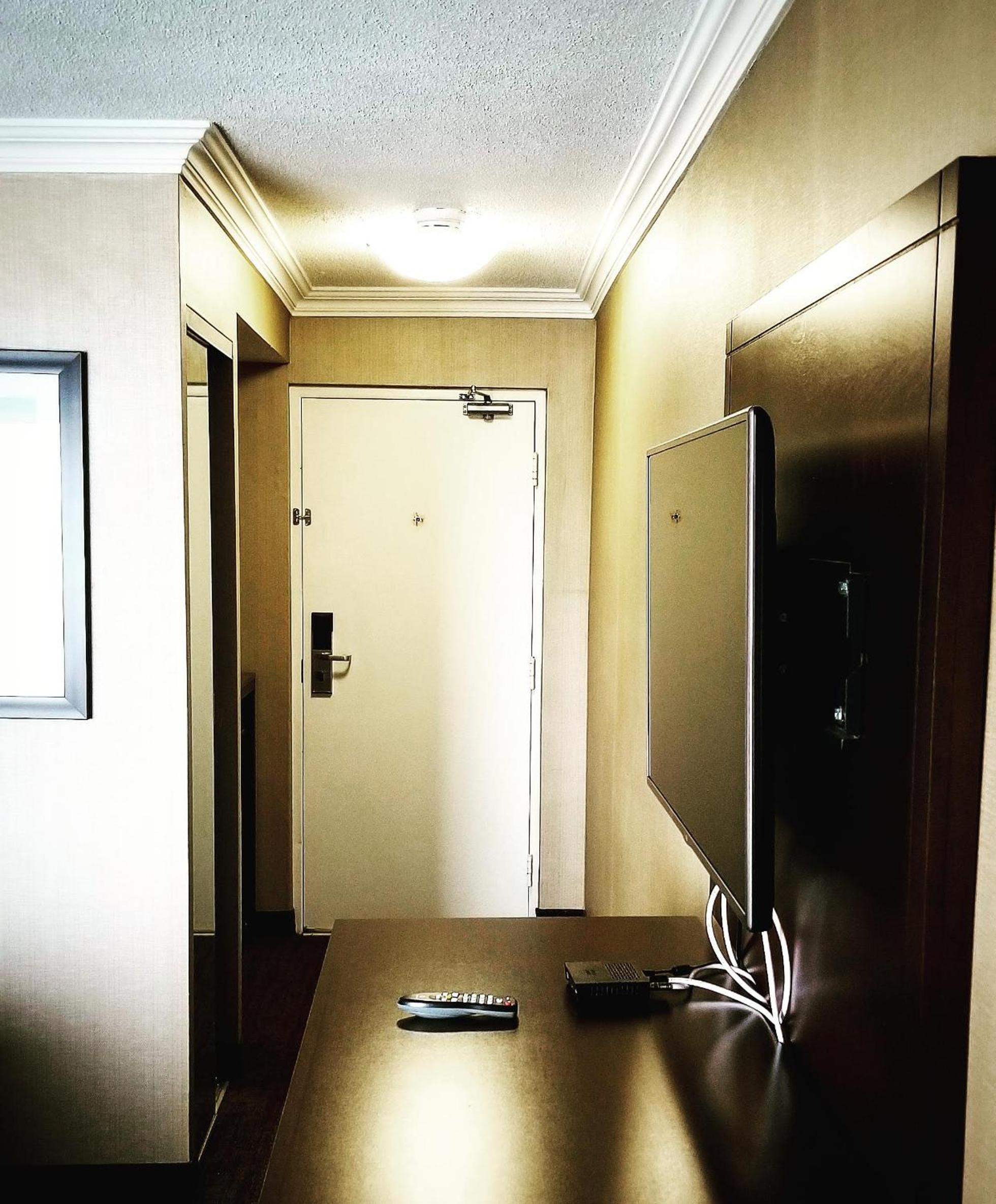 Standard King Room - Photo 2