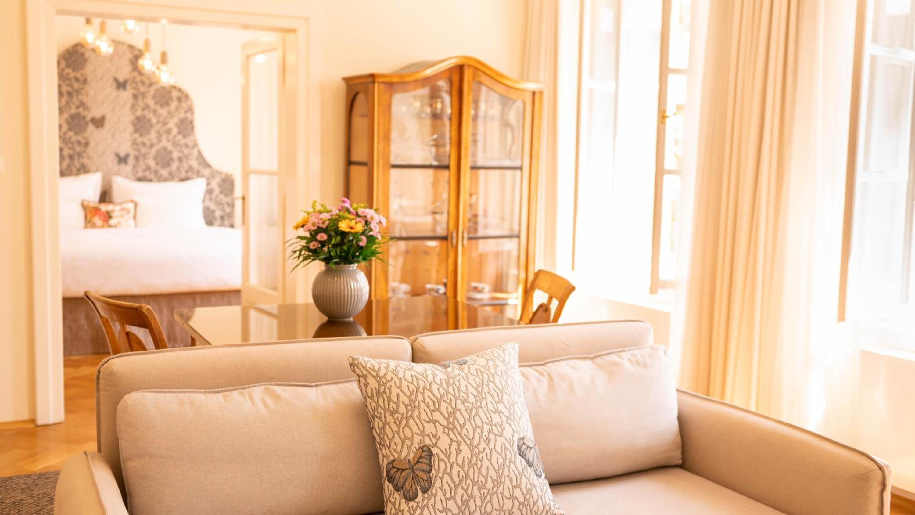 Charles Bridge Suite