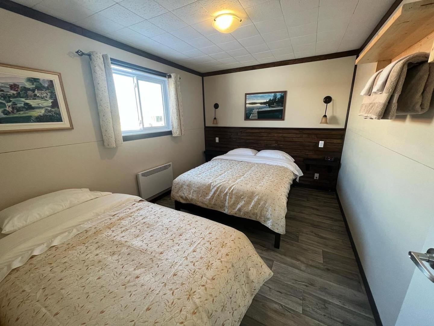 Three-Bedroom Chalet photo 3