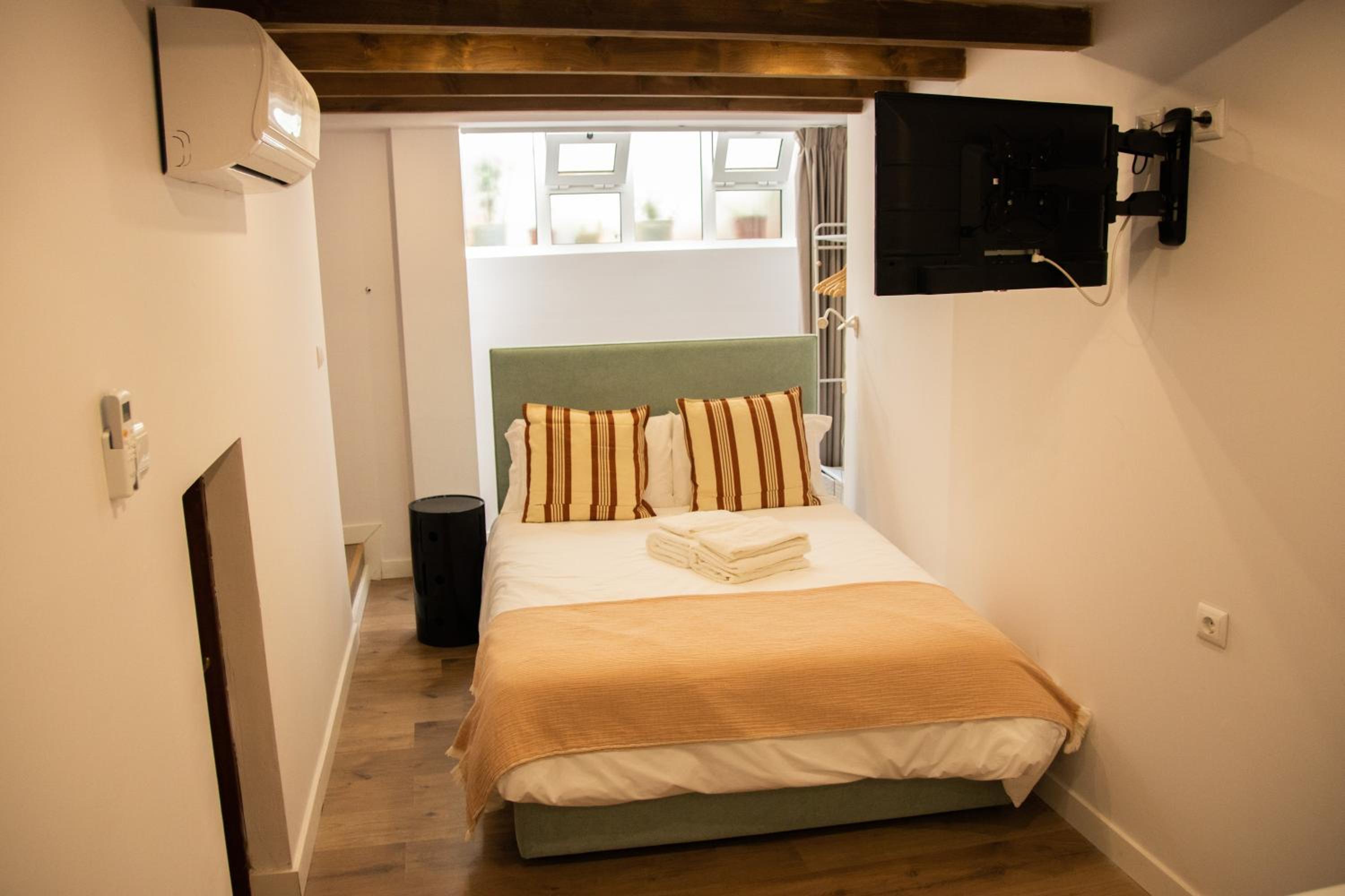 Standard Apartment - Photo 8