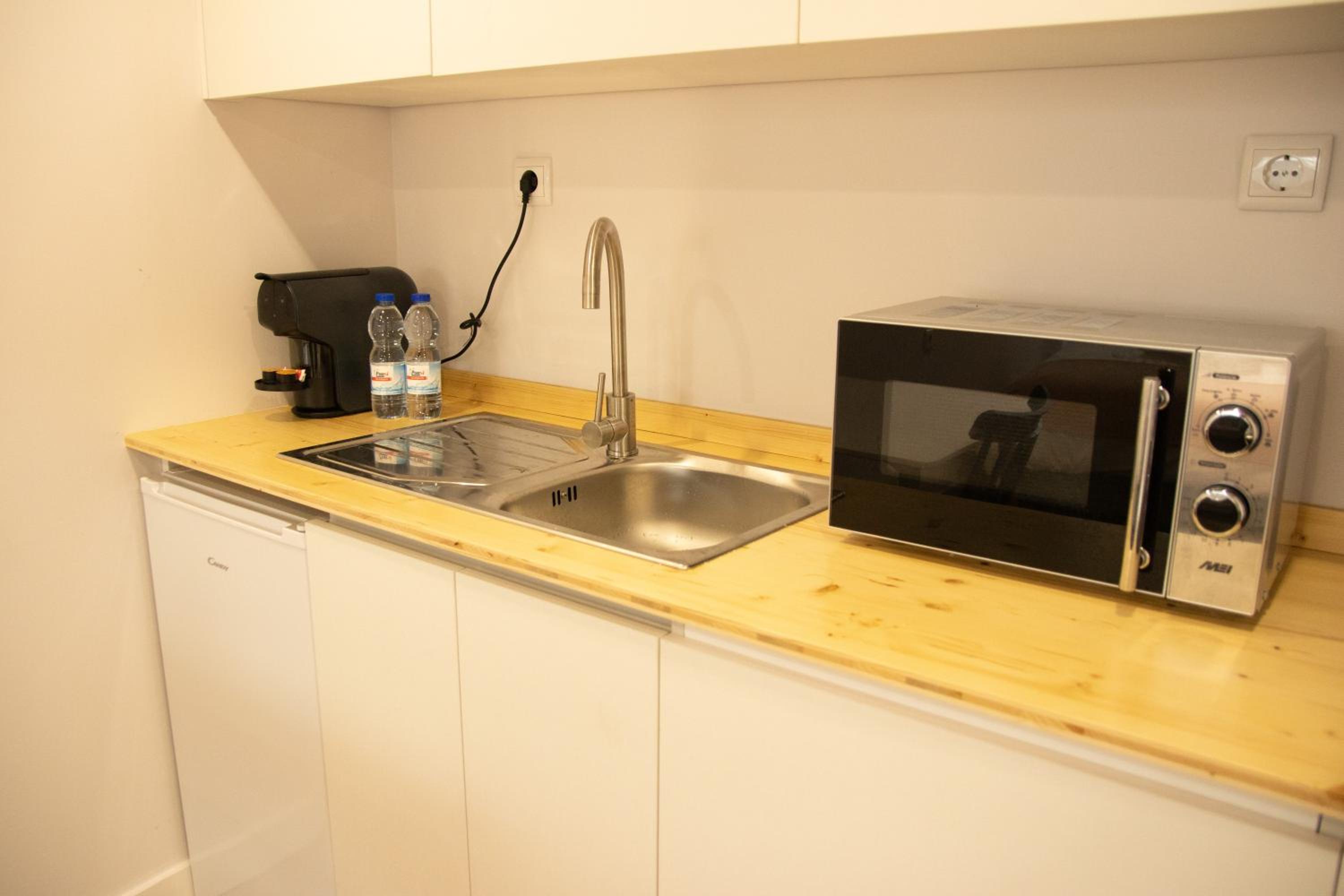 Standard Apartment - Photo 2