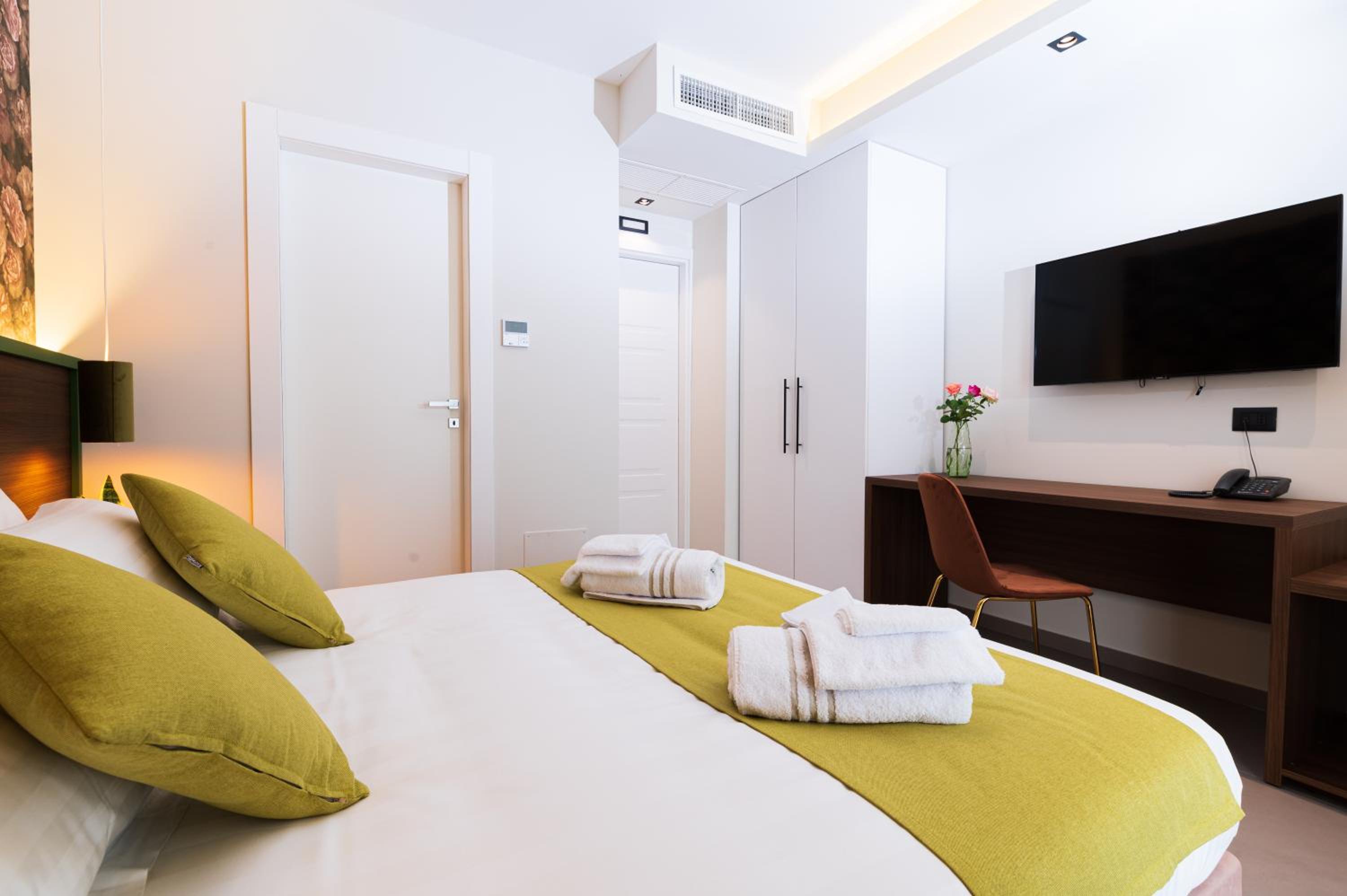Double Room with Terrace photo 3