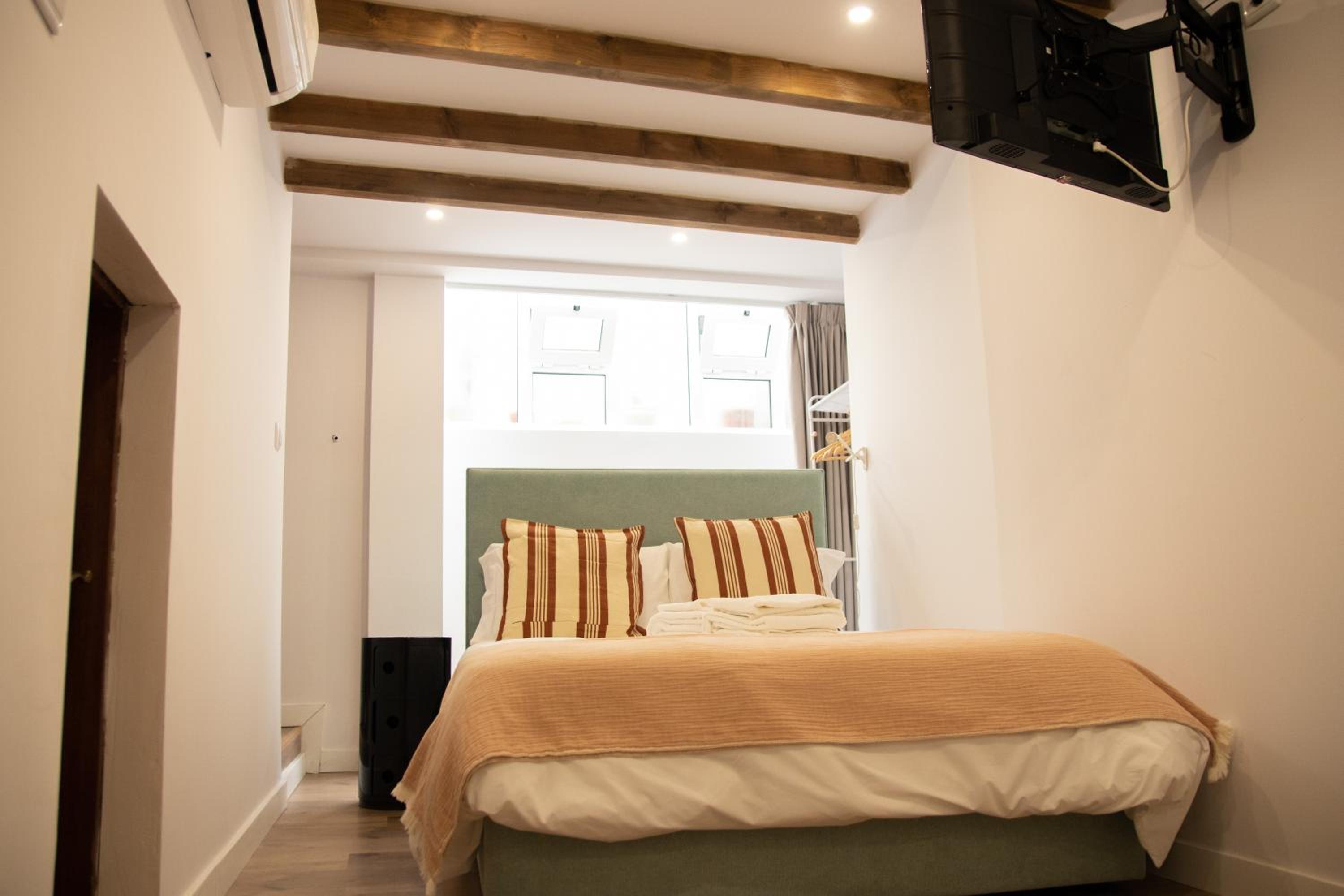 Standard Apartment - Photo 12