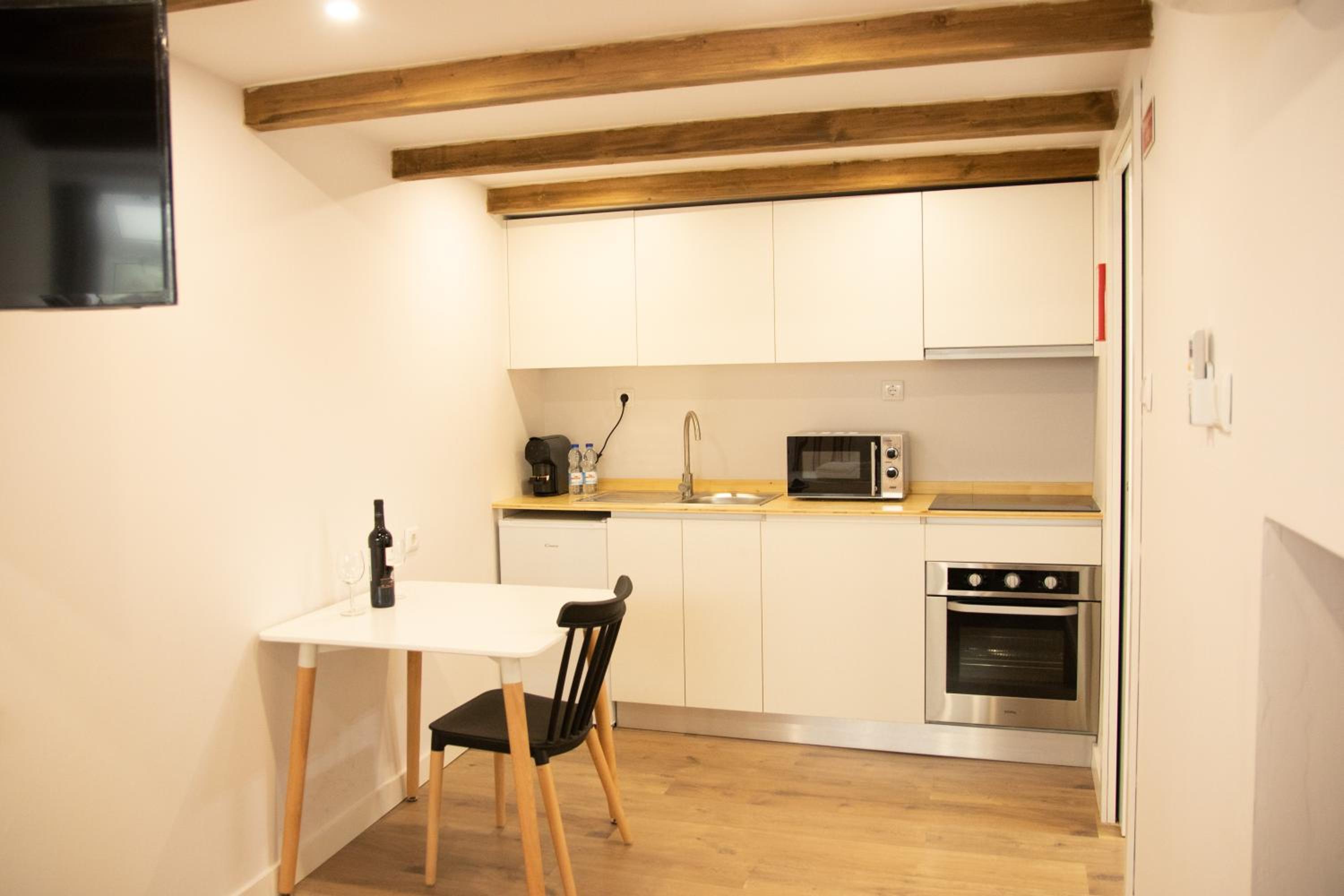 Standard Apartment - Photo 13