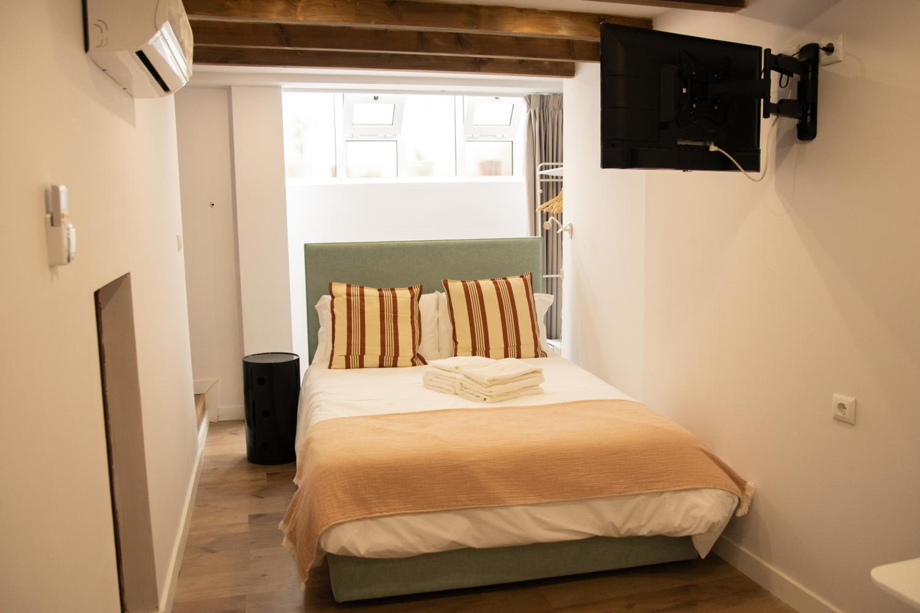 Standard Apartment - Photo 17