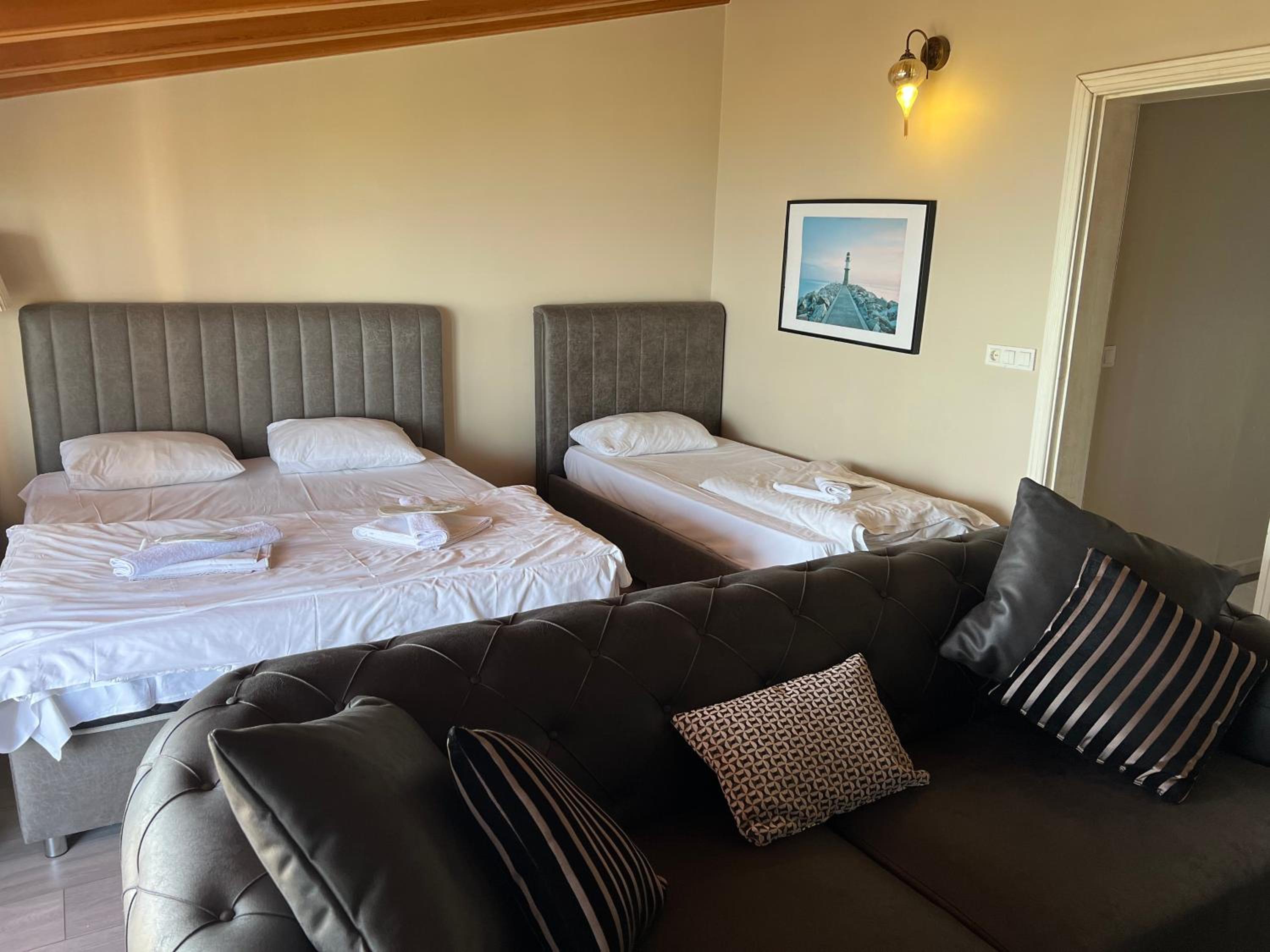Suite with Spa bath and Sea View  photo 3