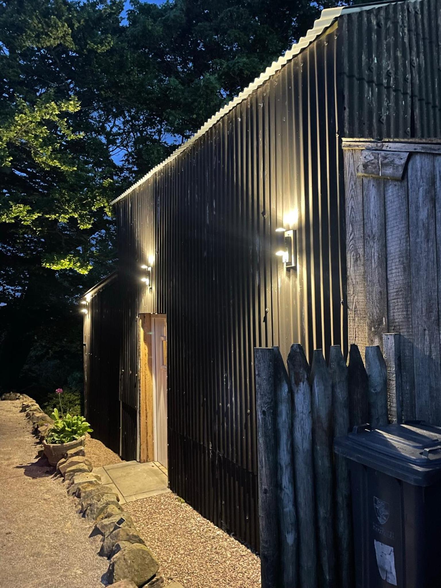 One-Bedroom House - Photo 17