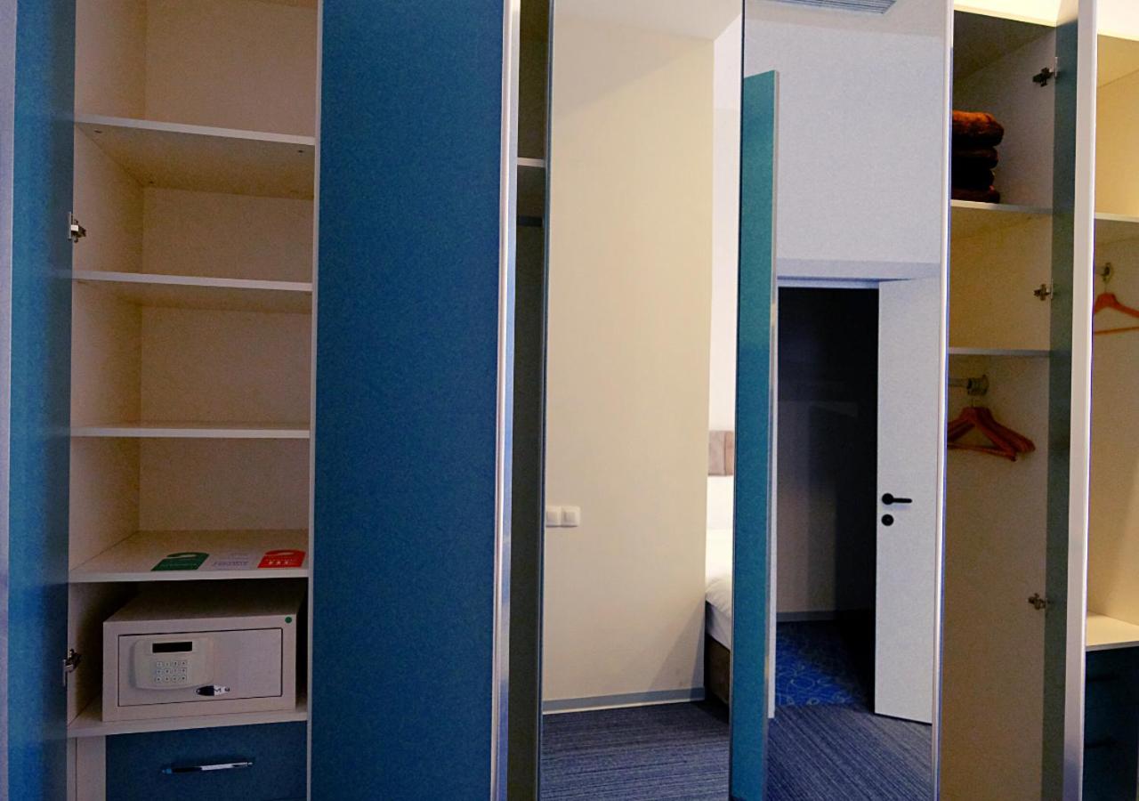 Standard Quadruple Room - Photo 5