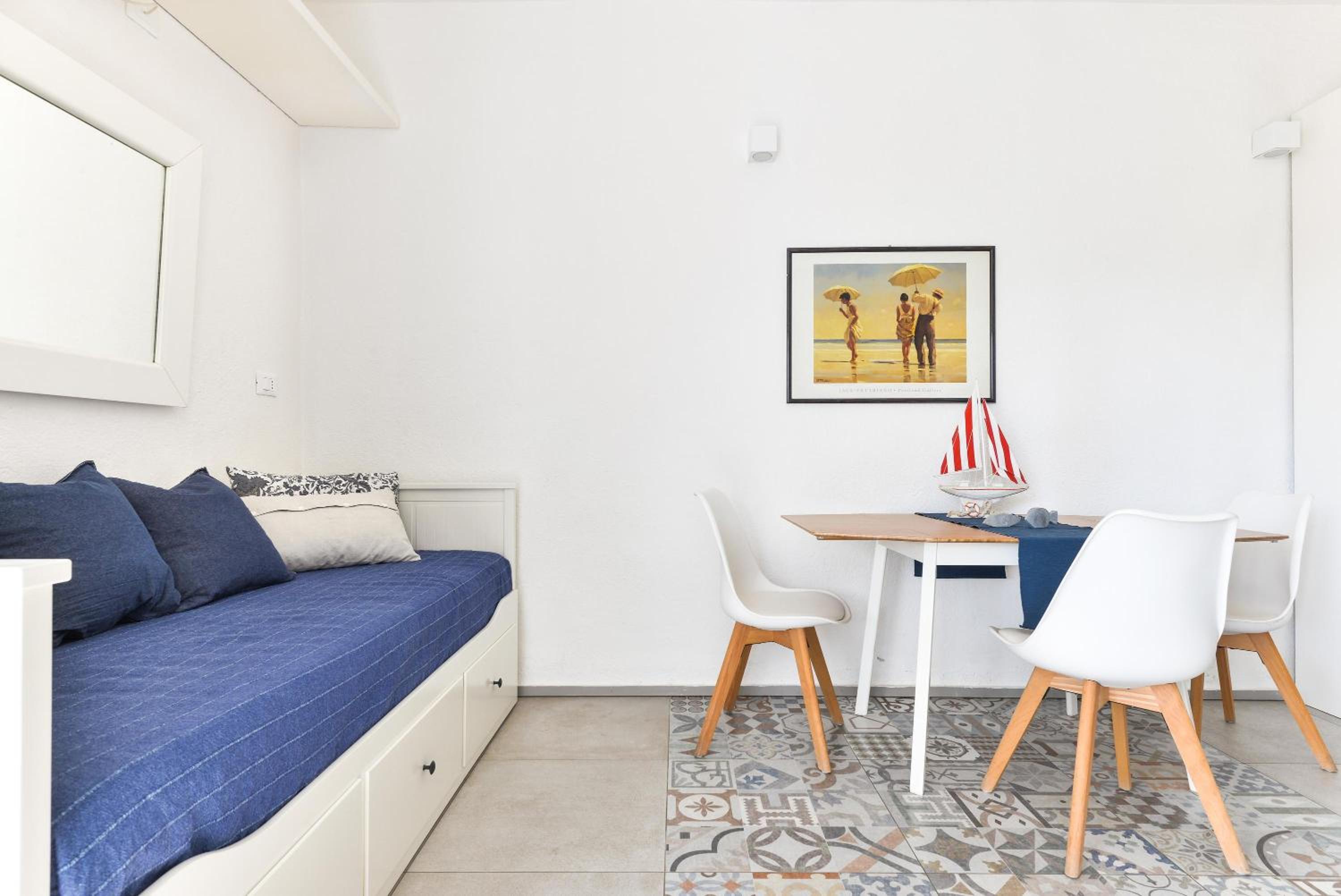 Superior One-Bedroom Apartment photo 1