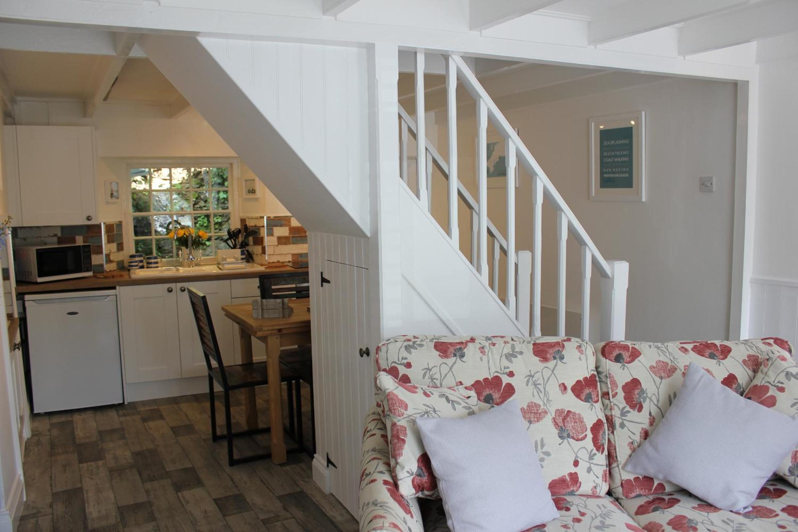 Two-Bedroom Cottage photo 3
