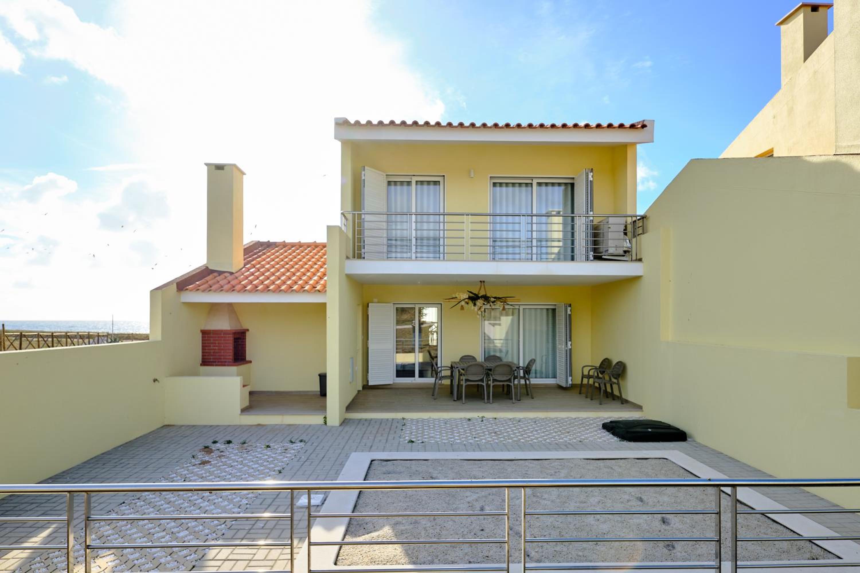 Villa - Beach Front - Photo 28