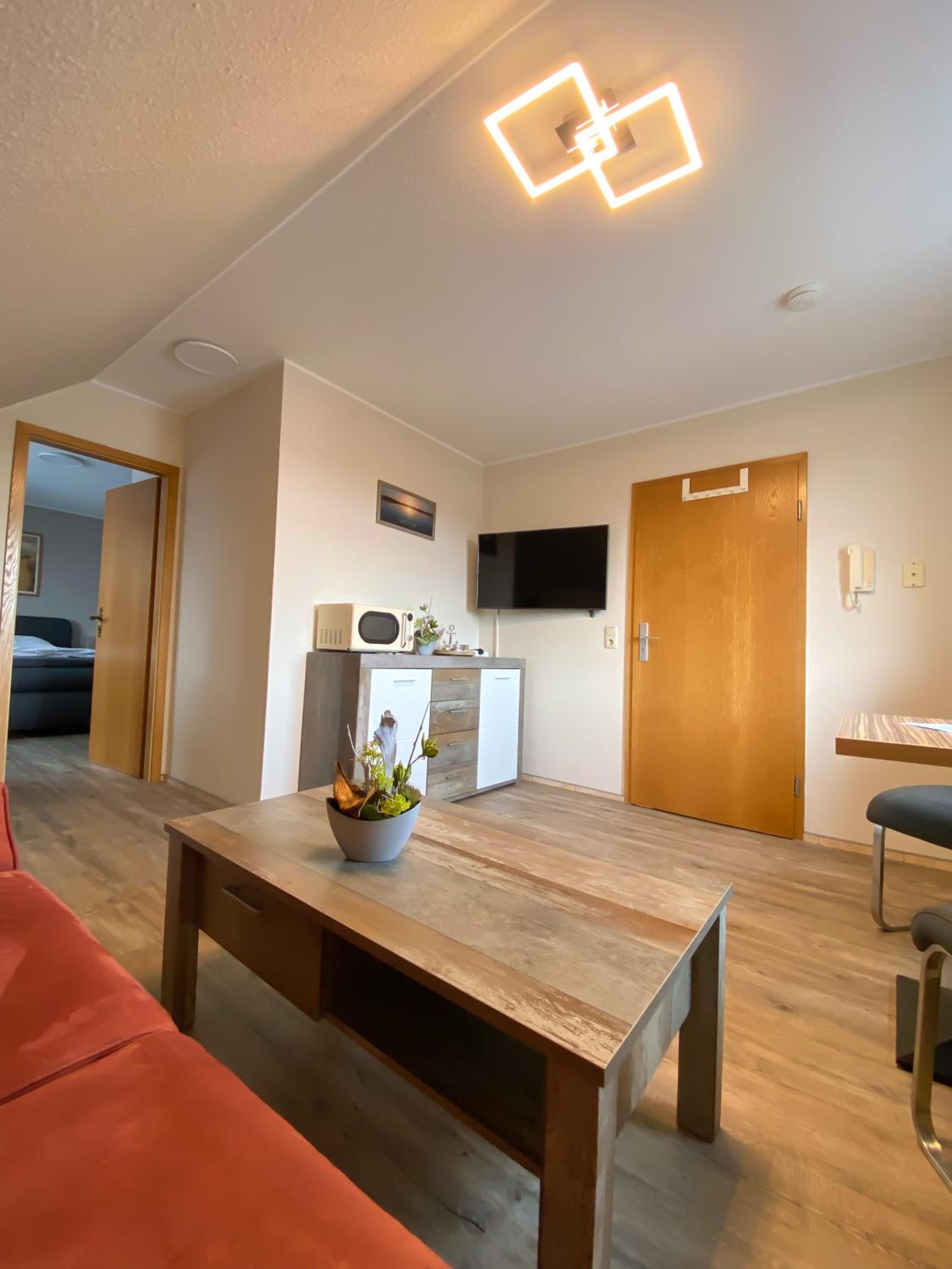 One-Bedroom Apartment - Photo 20