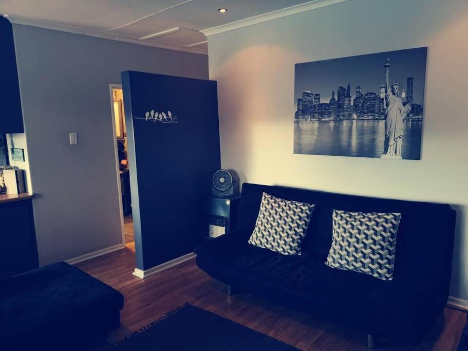 Two-Bedroom Apartment - Photo 7