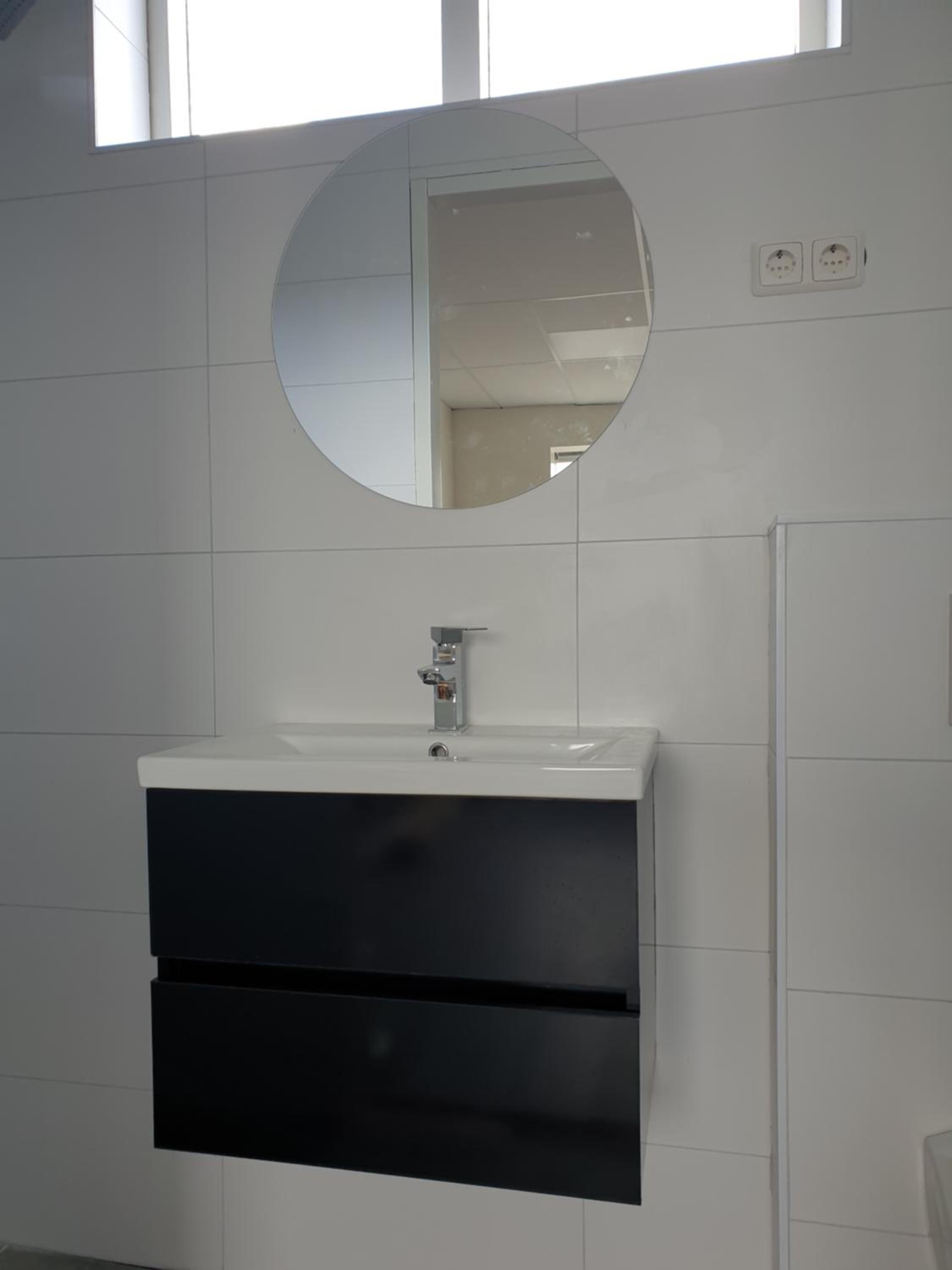 Double Room with Private Bathroom - Photo 6
